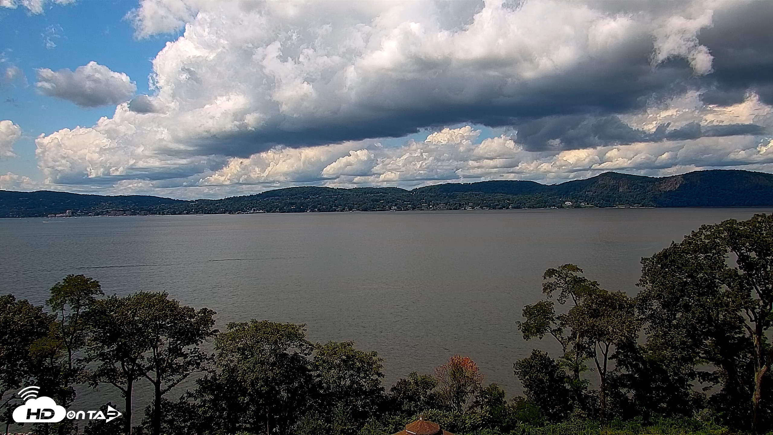 Snapshot of Hudson River Live Webcam taken Aug 23, 2026, 12:54pm EDT