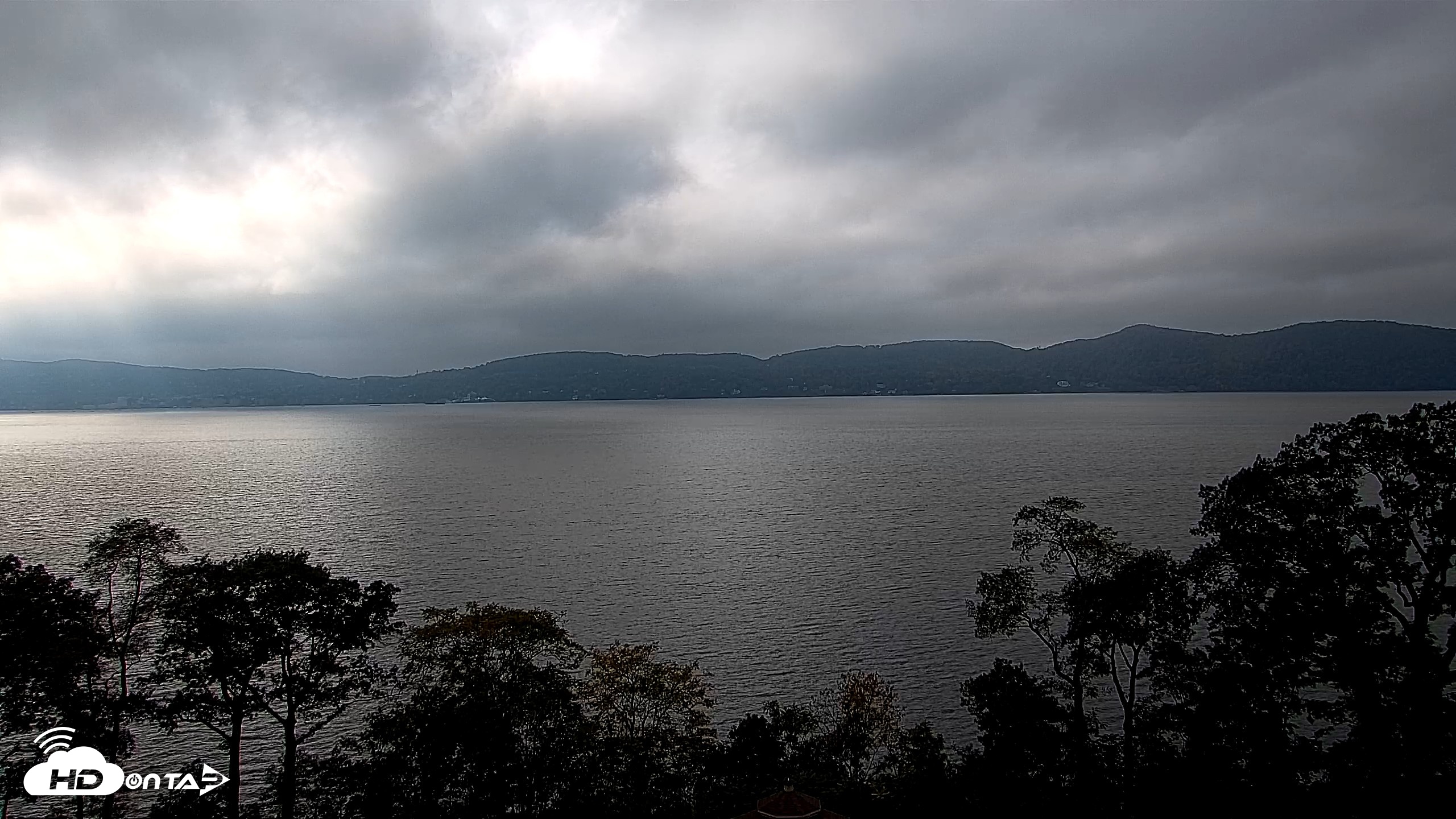 Snapshot of Hudson River Live Webcam taken Oct 16, 2026, 3:34pm EDT