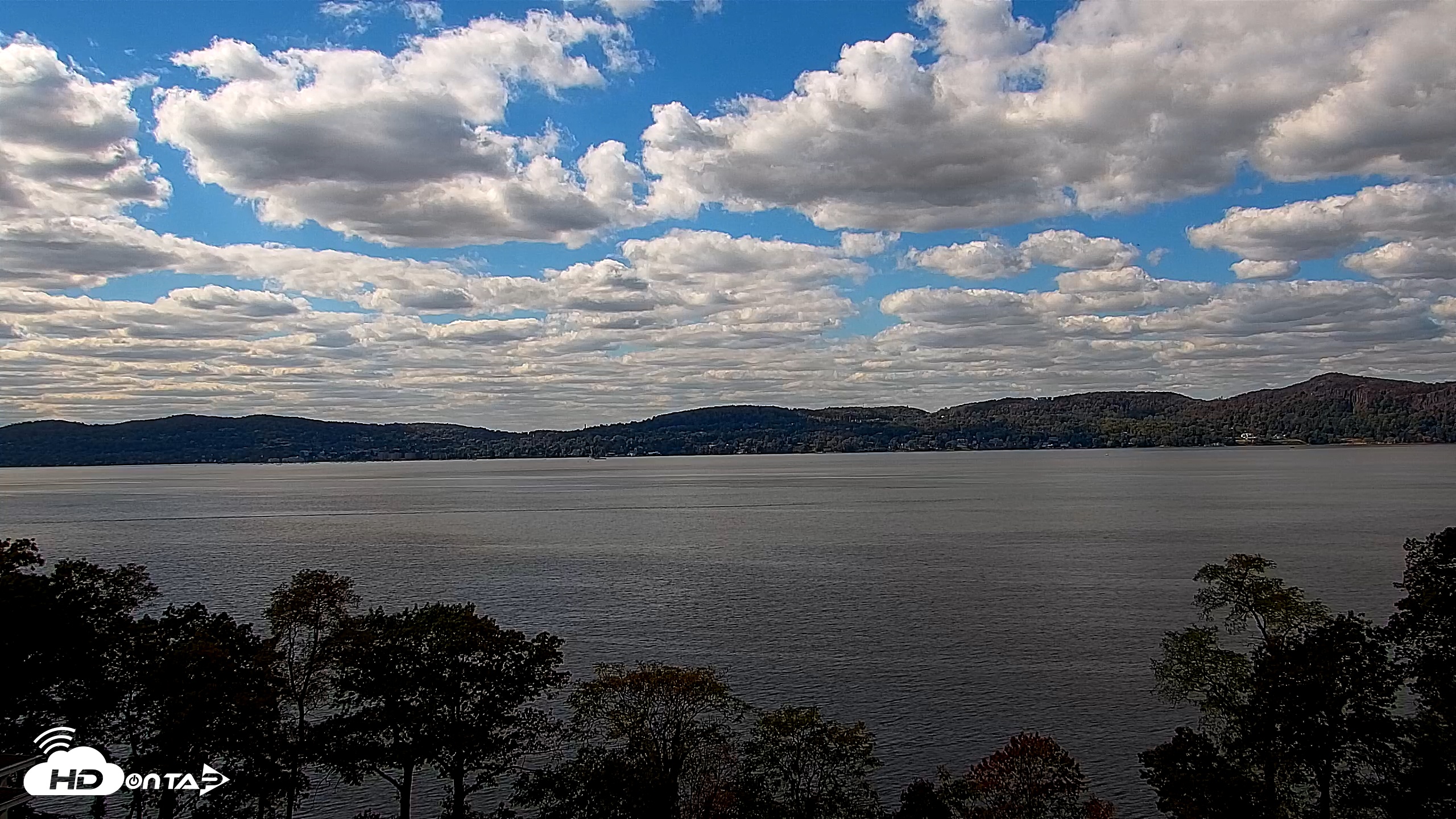 Snapshot of Hudson River Live Webcam taken Oct 10, 2025, 1:20pm EDT