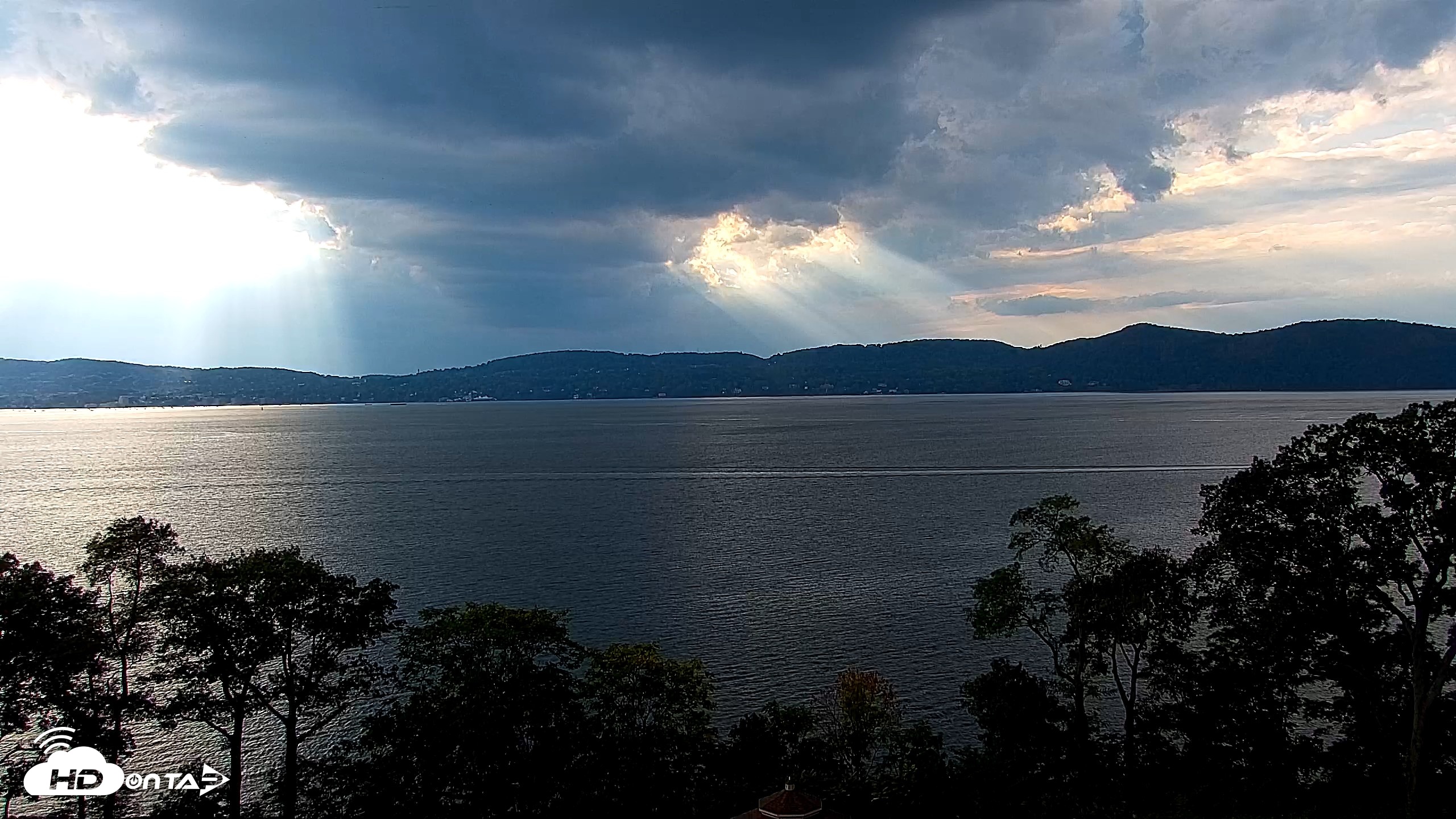 Snapshot of Hudson River Live Webcam taken Oct 2, 2026, 4:52pm EDT