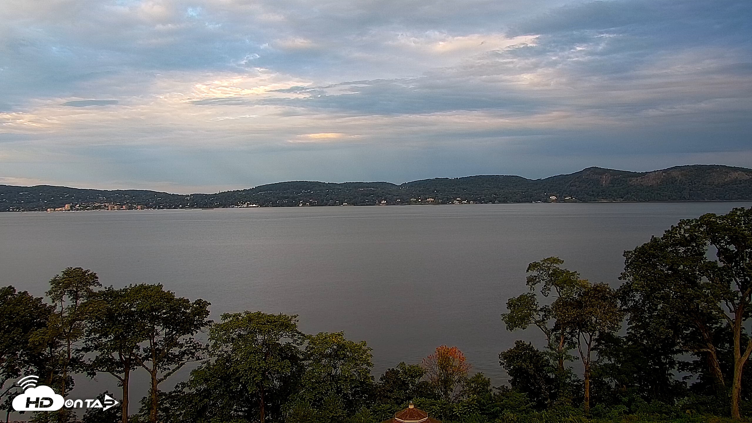 Snapshot of Hudson River Live Webcam taken Sep 16, 2026, 7:25am EDT