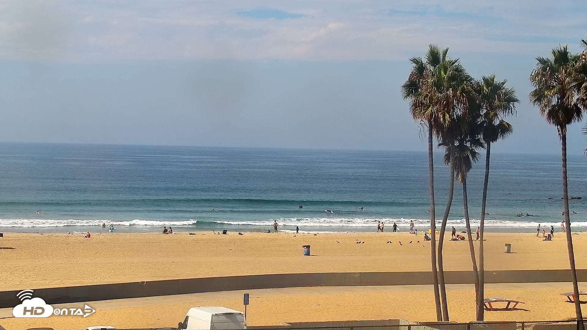 Snapshot of Venice Beach Live Surf Cam taken Sep 23, 2025, 10:59am PDT