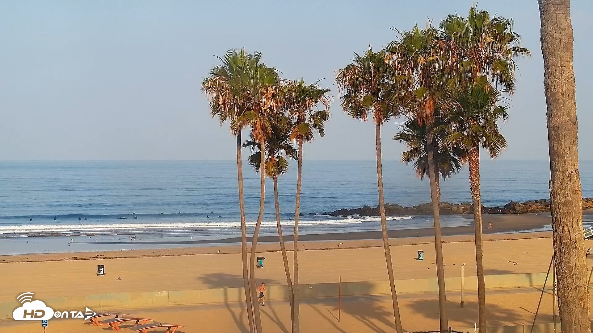 Snapshot of Venice Beach Live Surf Cam taken May 18, 2026, 7:18am PDT