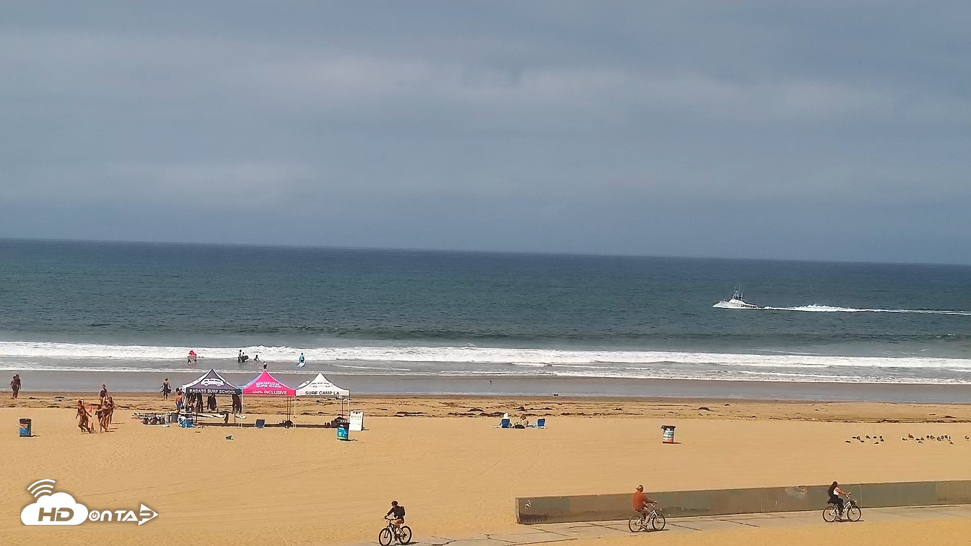 Snapshot of Venice Beach Live Surf Cam taken Jun 17, 2026, 10:11am PDT