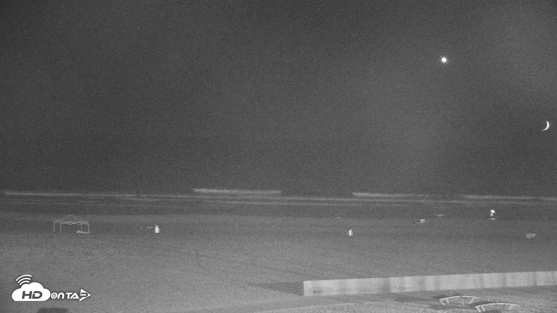 Snapshot of Venice Beach Live Surf Cam taken Sep 13, 2026, 8:14pm PDT