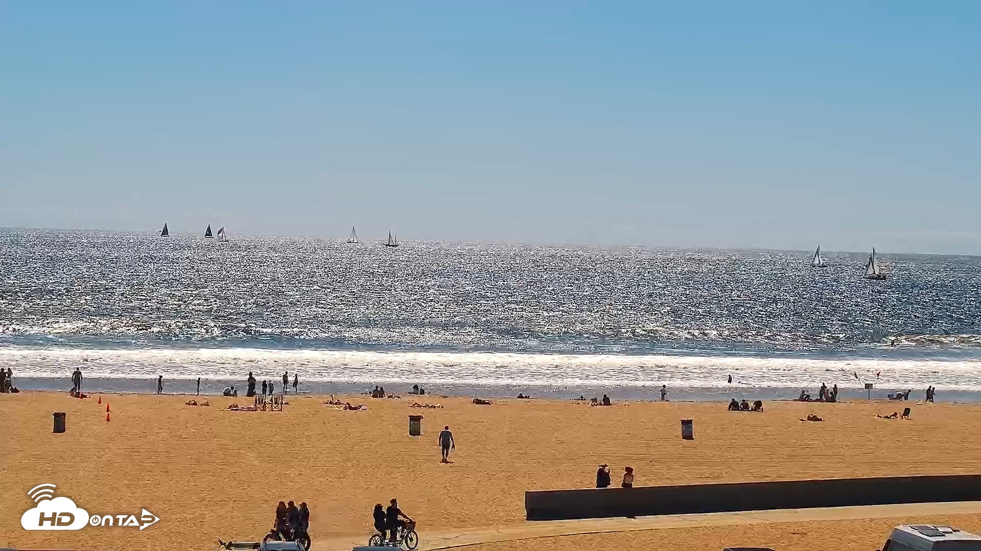 Snapshot of Venice Beach Live Surf Cam taken Apr 11, 2026, 3:05pm PDT