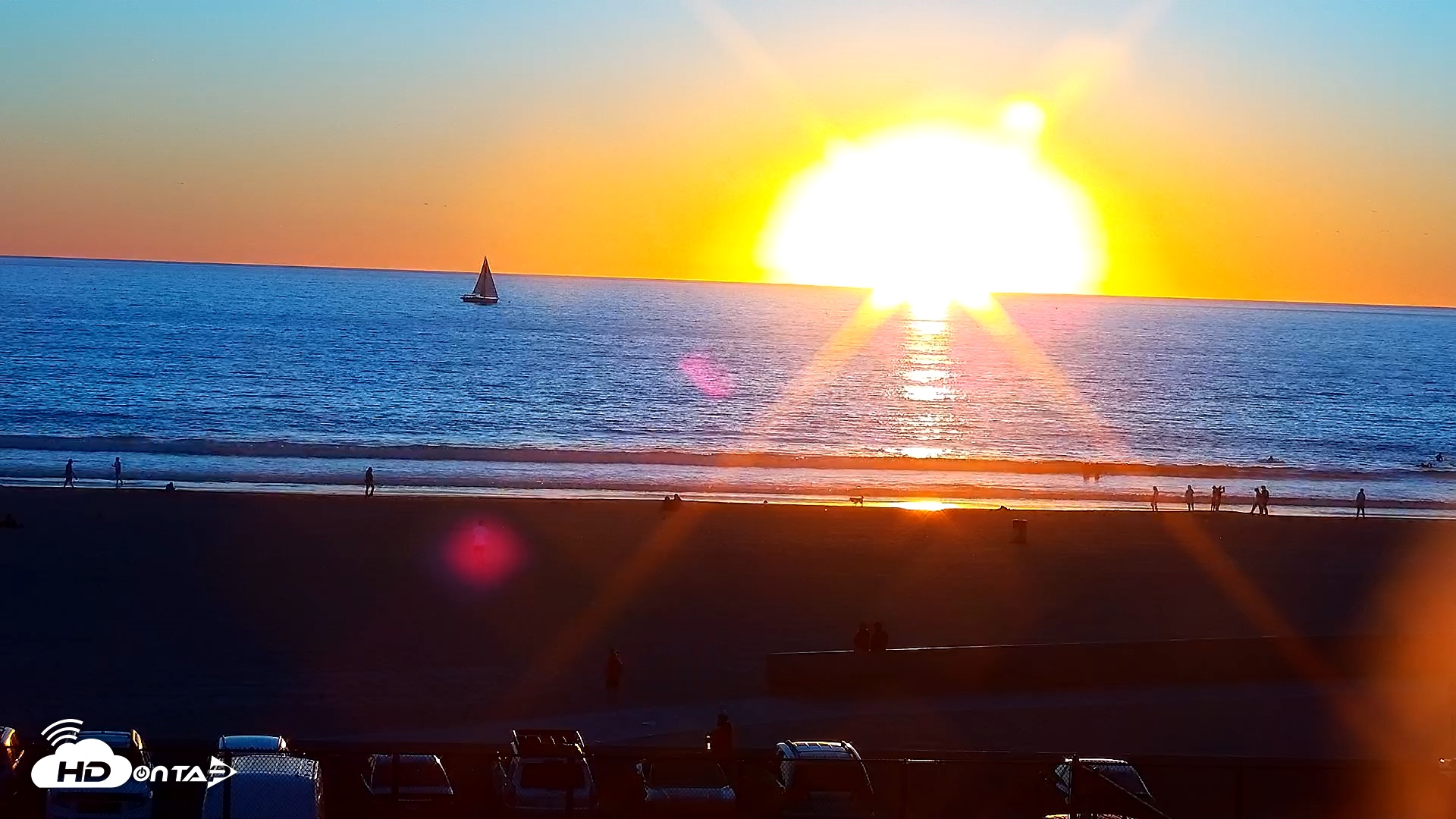 Snapshot of Venice Beach Live Surf Cam taken Jan 13, 2026, 5:02pm PST