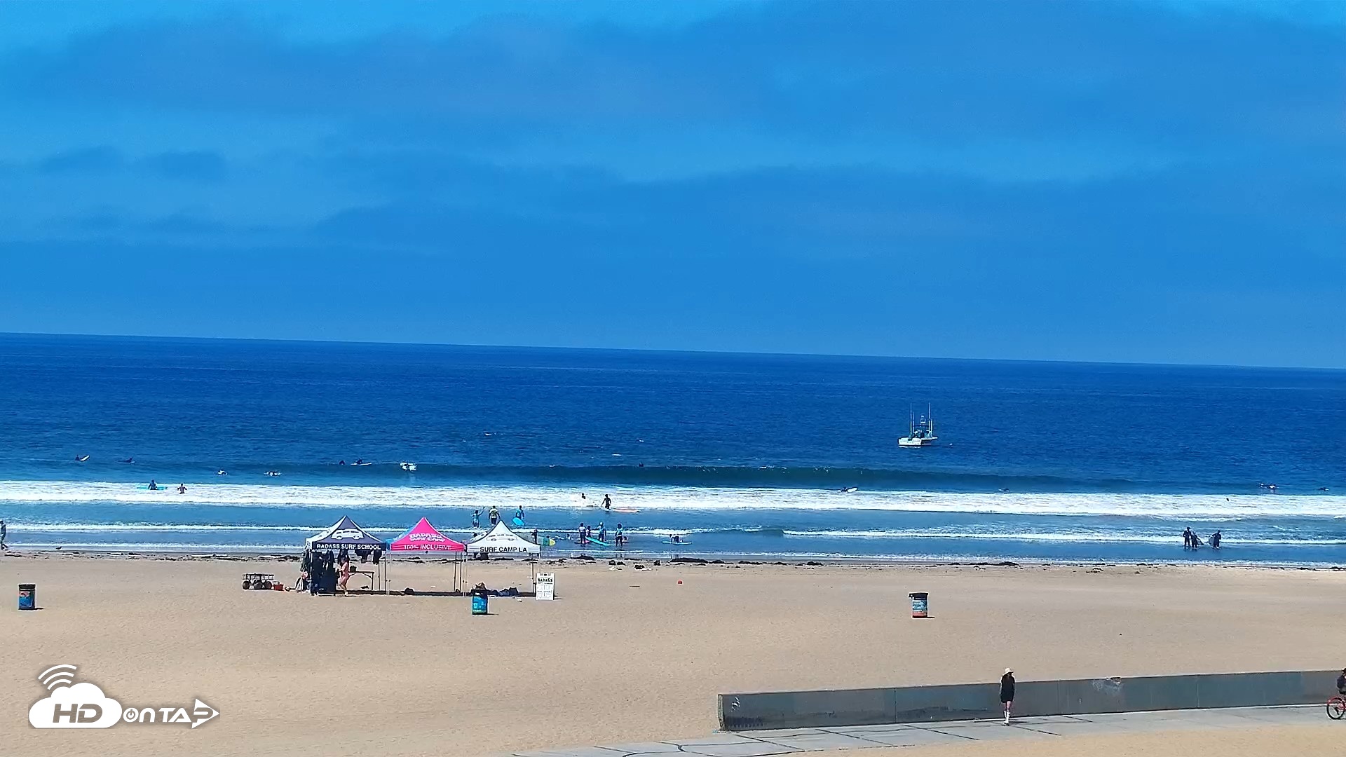 Snapshot of Venice Beach Live Surf Cam taken Jun 12, 2026, 11:00am PDT