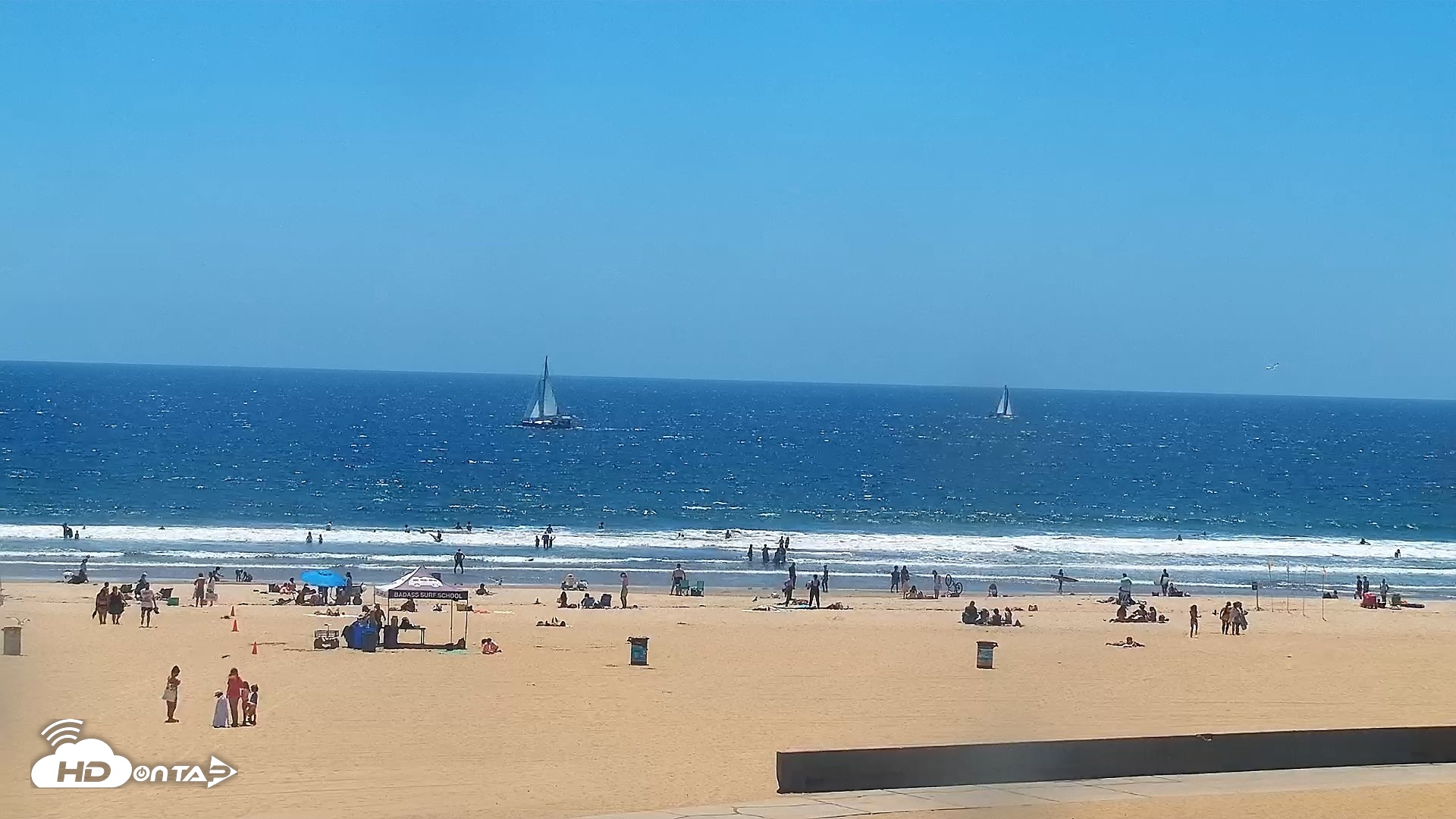 Snapshot of Venice Beach Live Surf Cam taken Jul 14, 2026, 2:08pm PDT