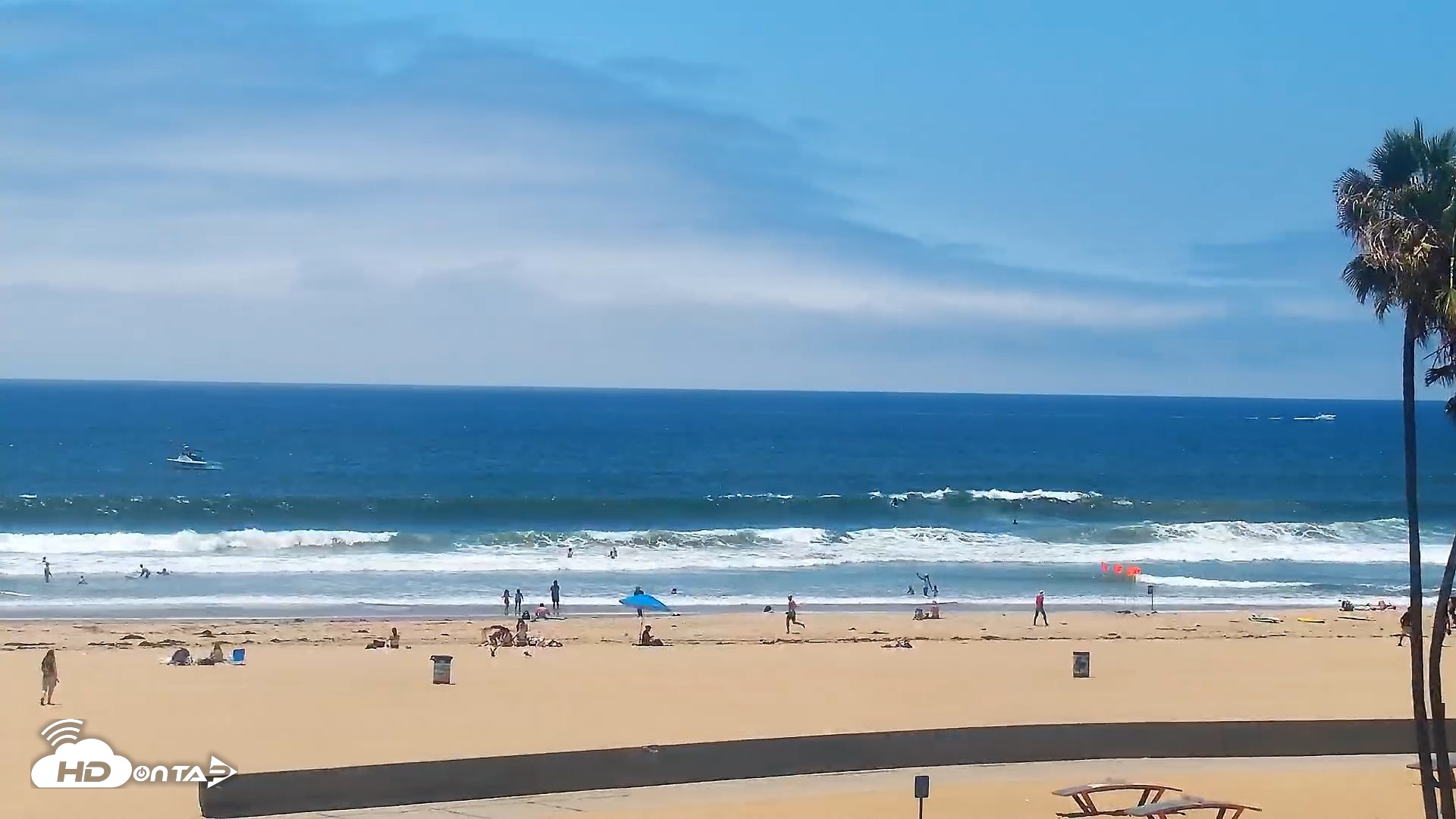 Snapshot of Venice Beach Live Surf Cam taken Jun 17, 2026, 12:57pm PDT