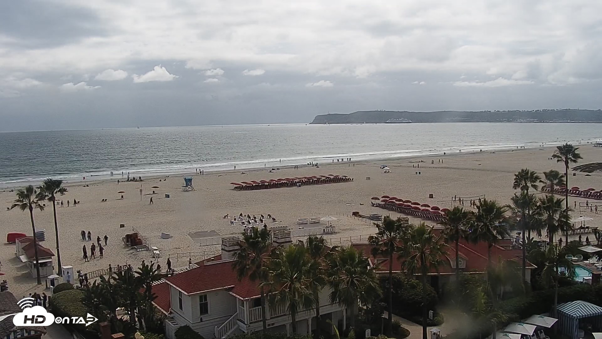 Snapshot of Hotel Del Coronado North Roaming Live Cam taken Apr 25, 2026, 3:40pm PDT