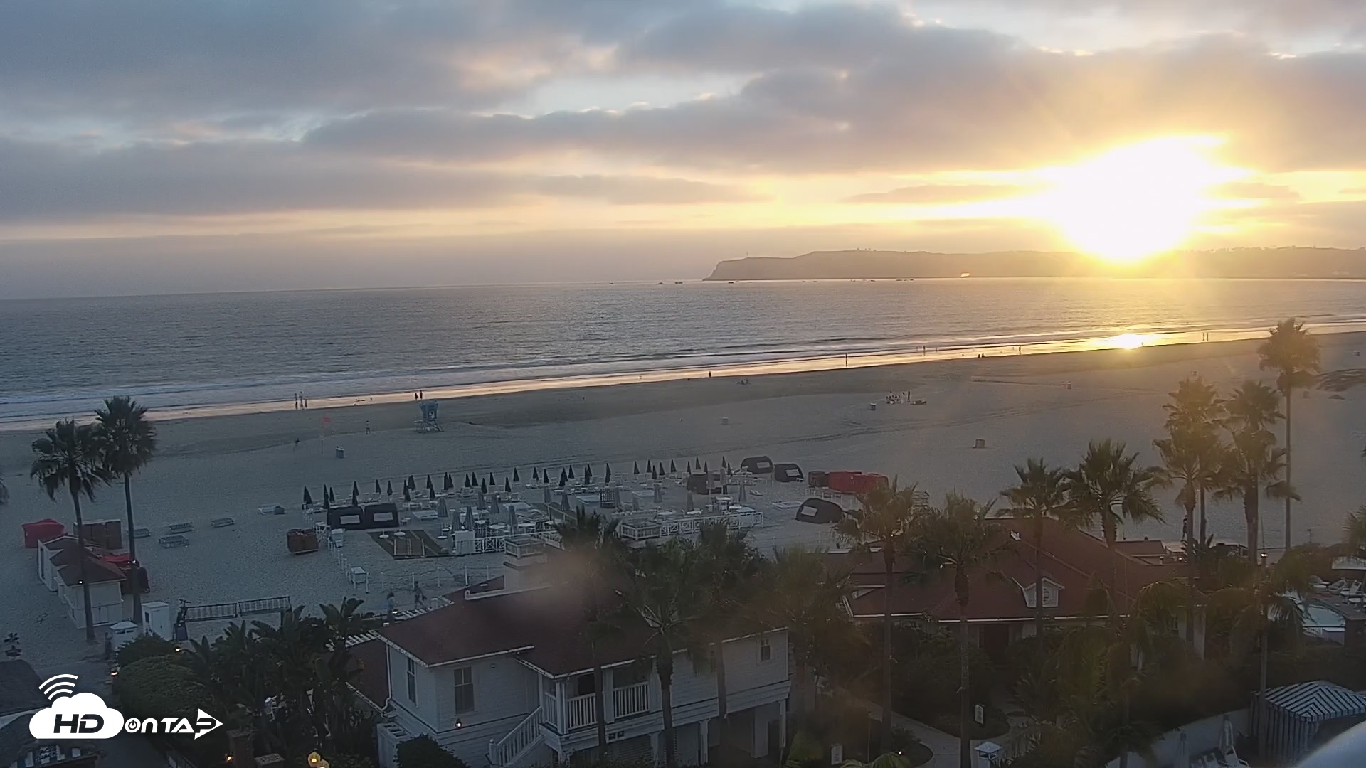 Snapshot of Hotel Del Coronado North Roaming Live Cam taken Sep 14, 2026, 6:40pm PDT