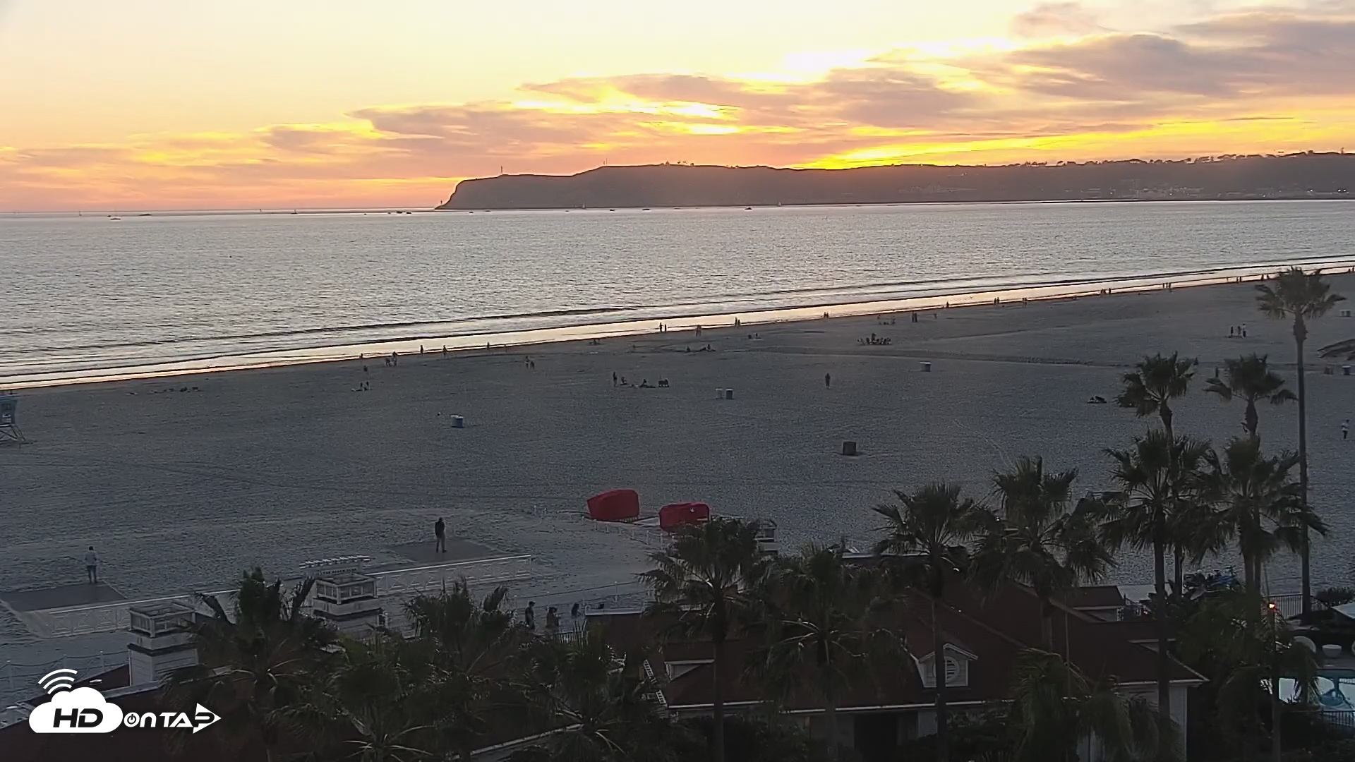 Snapshot of Hotel Del Coronado North Roaming Live Cam taken Mar 1, 2026, 5:46pm PST