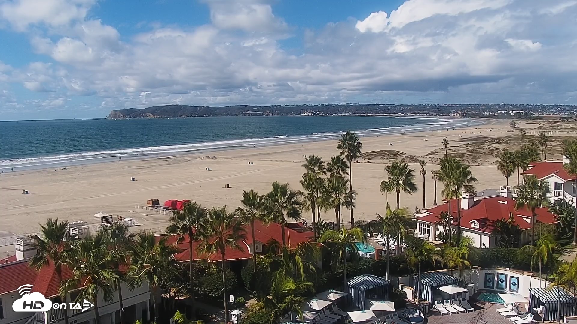 Snapshot of Hotel Del Coronado North Roaming Live Cam taken Oct 22, 2026, 12:14pm PDT