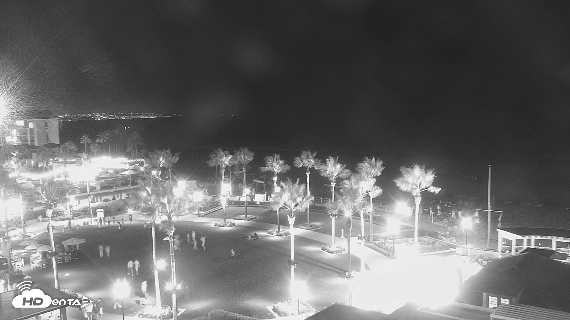 Snapshot of Hotel Del Coronado North Roaming Live Cam taken Aug 15, 2026, 9:53pm PDT