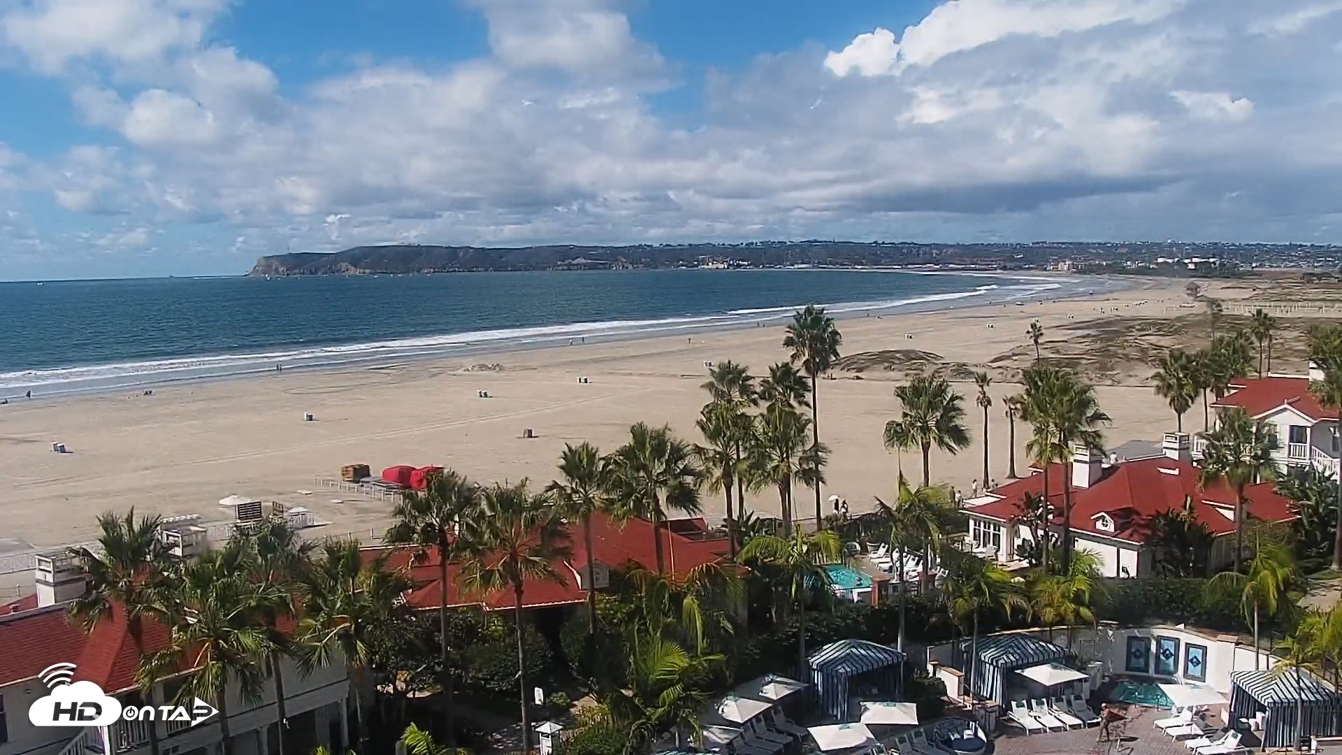 Snapshot of Hotel Del Coronado North Roaming Live Cam taken Oct 22, 2026, 12:14pm PDT