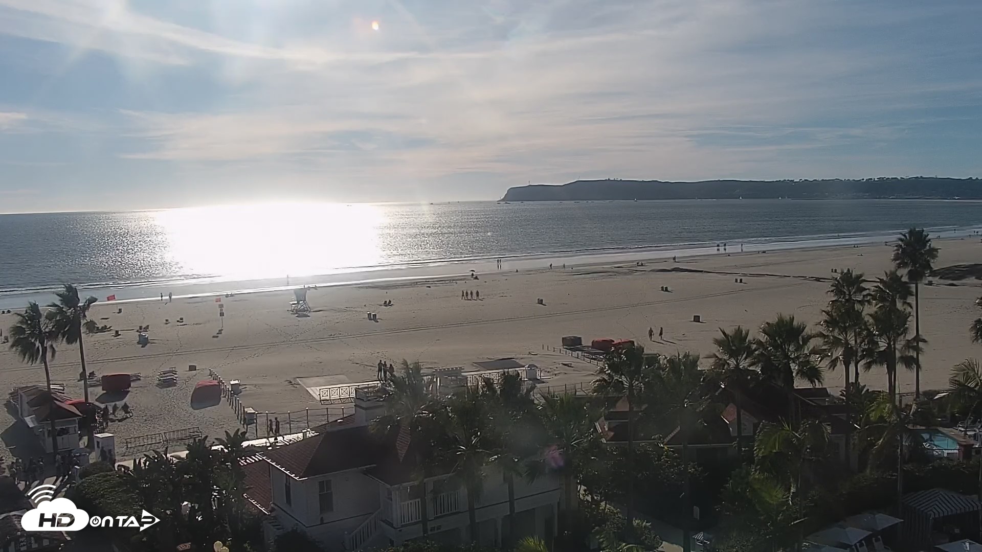 Snapshot of Hotel Del Coronado North Roaming Live Cam taken Oct 25, 2026, 4:16pm PDT