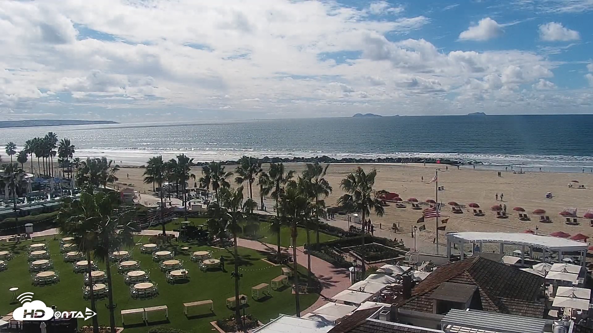 Snapshot of Hotel Del Coronado North Roaming Live Cam taken Oct 22, 2026, 11:39am PDT