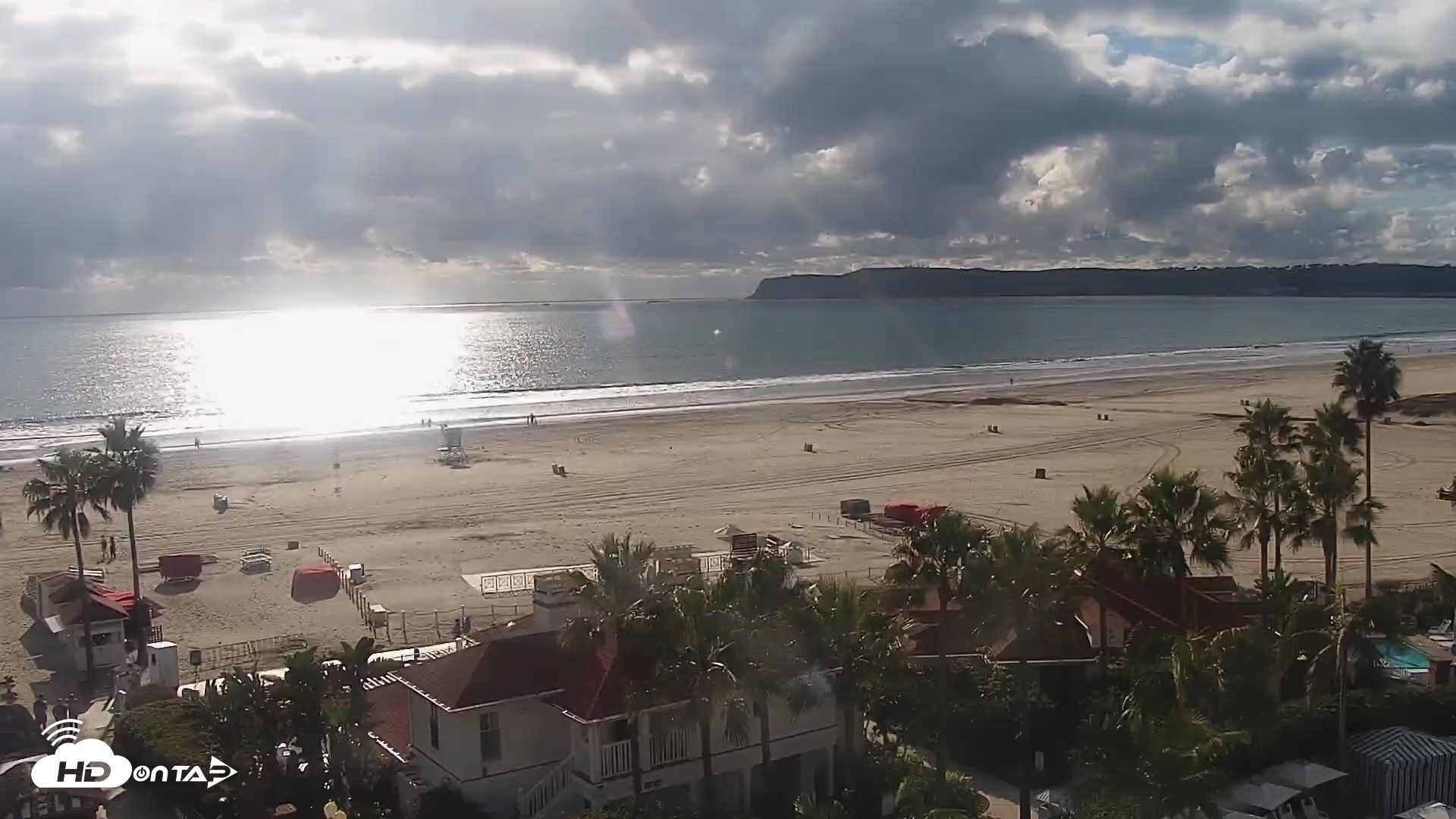 Snapshot of Hotel Del Coronado North Roaming Live Cam taken Oct 23, 2026, 3:56pm PDT