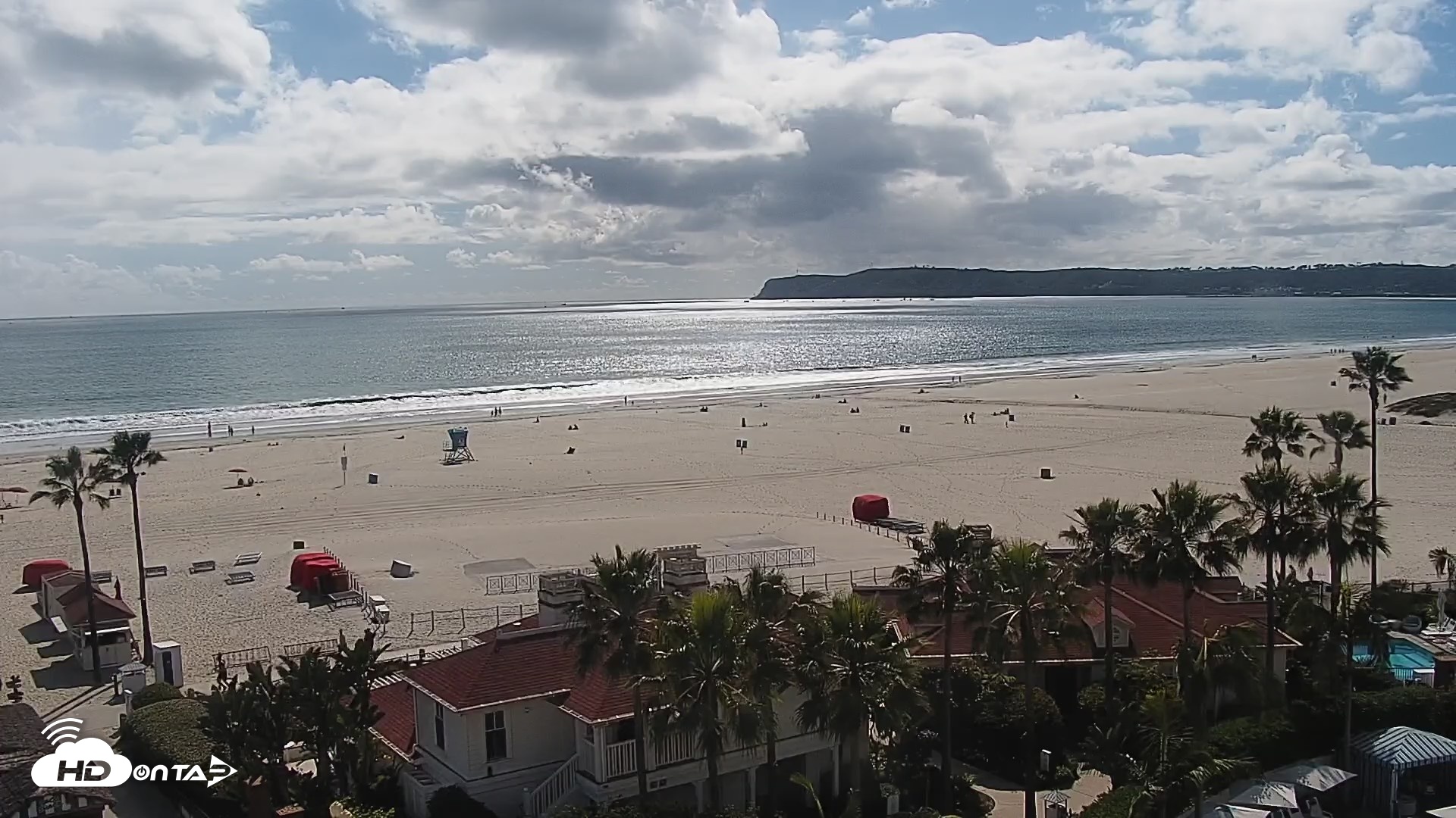 Snapshot of Hotel Del Coronado North Roaming Live Cam taken Apr 13, 2026, 4:03pm PDT