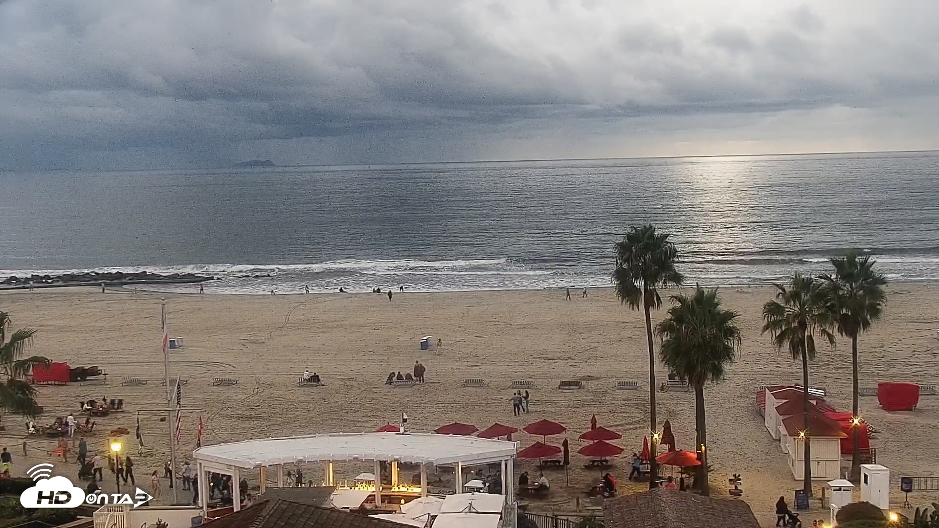 Snapshot of Hotel Del Coronado North Roaming Live Cam taken Oct 23, 2026, 6:15pm PDT