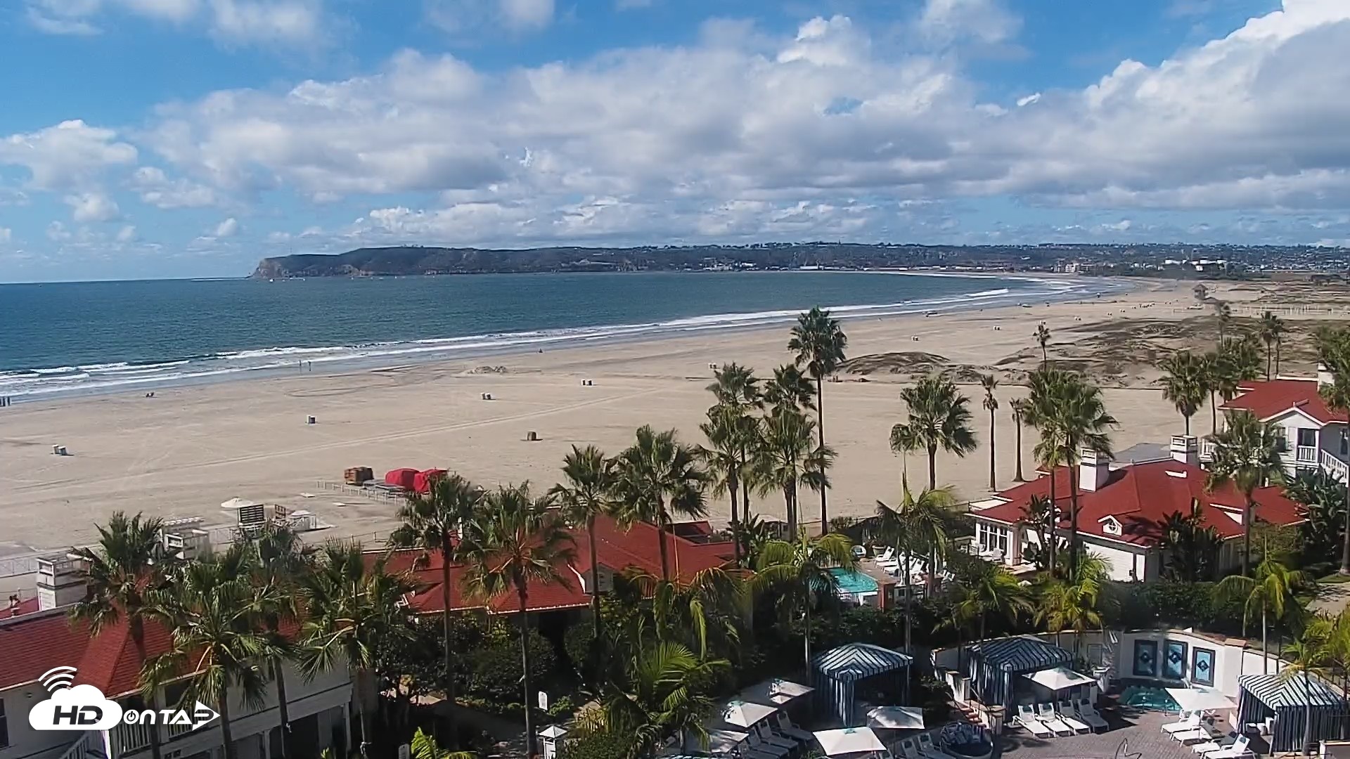Snapshot of Hotel Del Coronado North Roaming Live Cam taken Oct 22, 2026, 12:35pm PDT