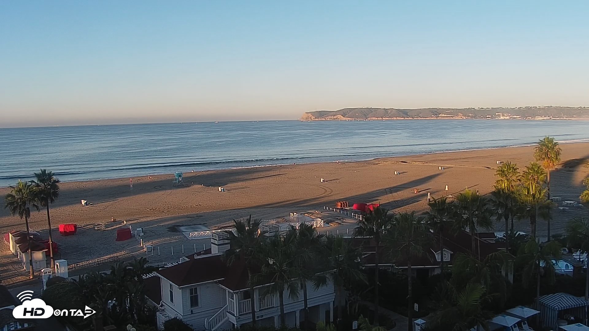 Snapshot of Hotel Del Coronado North Roaming Live Cam taken Oct 25, 2026, 7:32am PDT