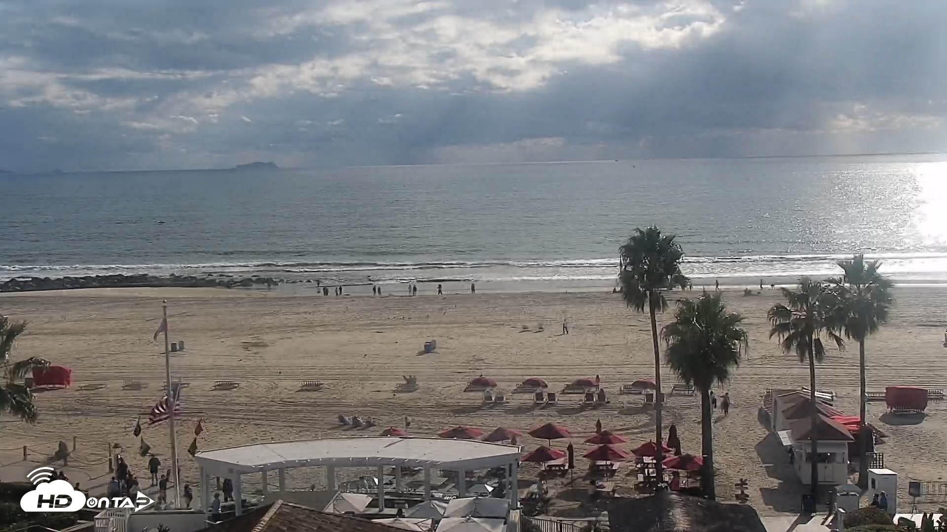 Snapshot of Hotel Del Coronado North Roaming Live Cam taken Oct 23, 2026, 3:57pm PDT