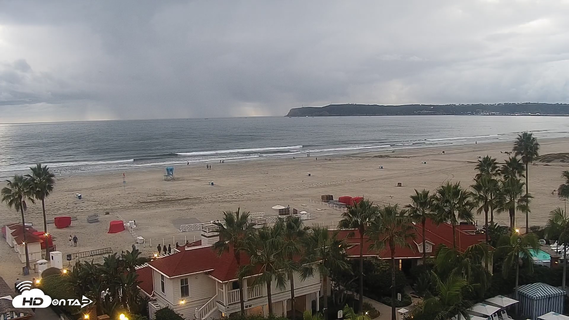 Snapshot of Hotel Del Coronado North Roaming Live Cam taken Oct 23, 2026, 6:14pm PDT