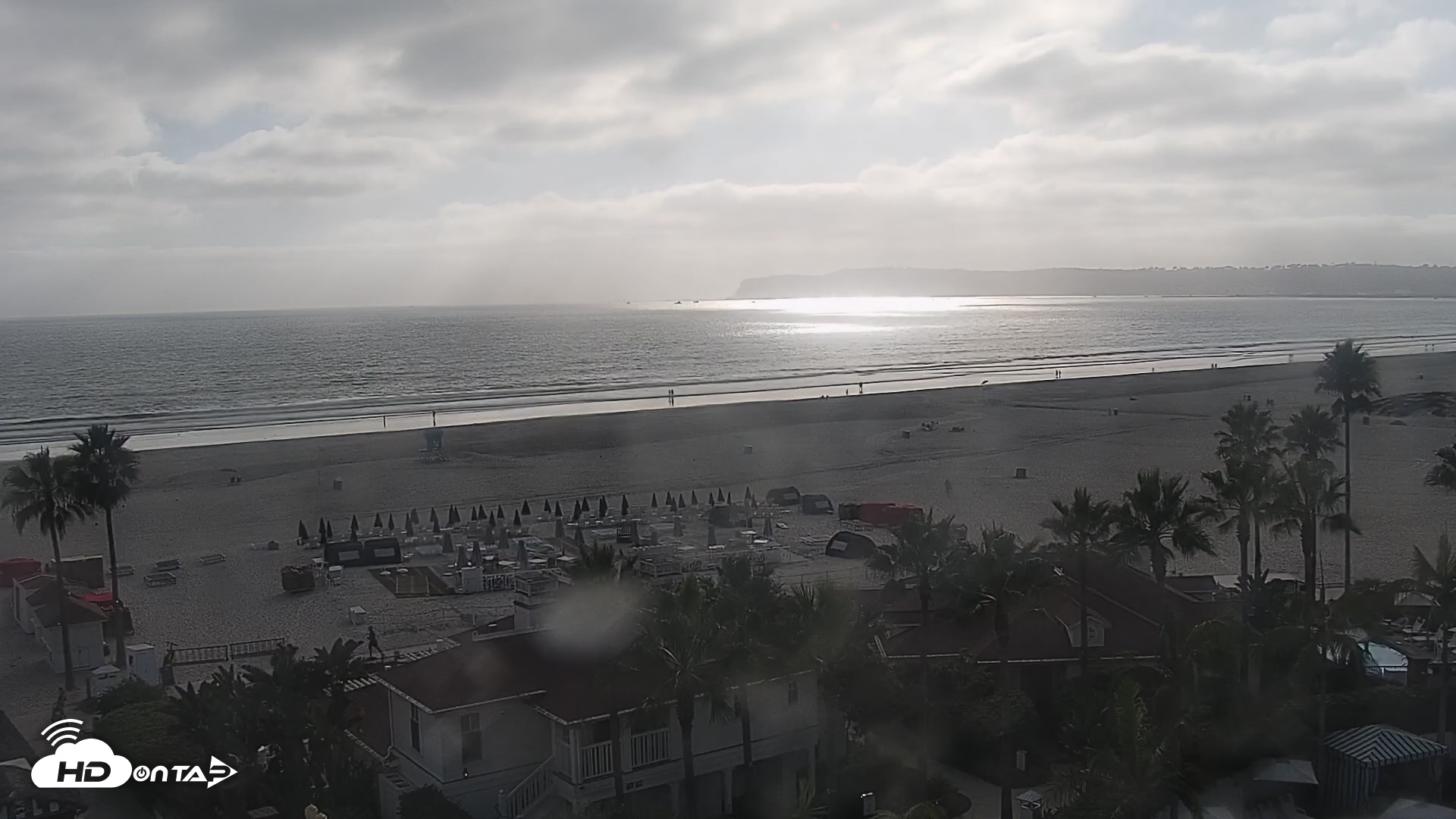 Snapshot of Hotel Del Coronado North Roaming Live Cam taken Sep 14, 2026, 5:12pm PDT