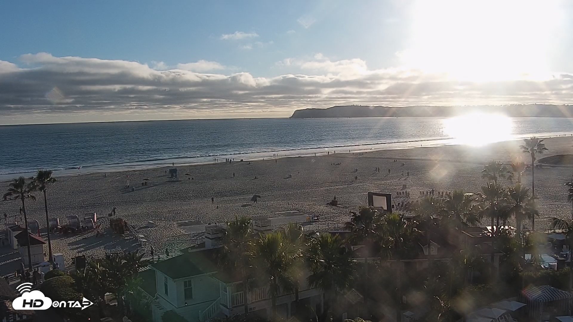 Snapshot of Hotel Del Coronado North Roaming Live Cam taken Apr 10, 2026, 6:23pm PDT