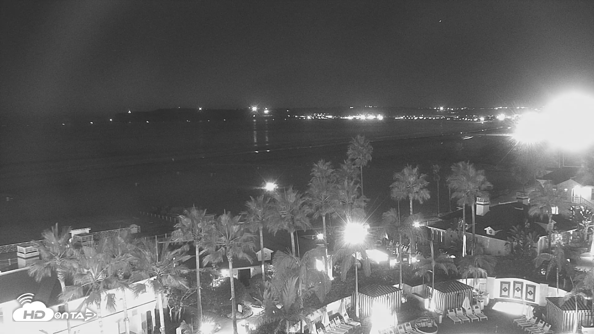Snapshot of Hotel Del Coronado North Roaming Live Cam taken Oct 18, 2026, 7:20pm PDT