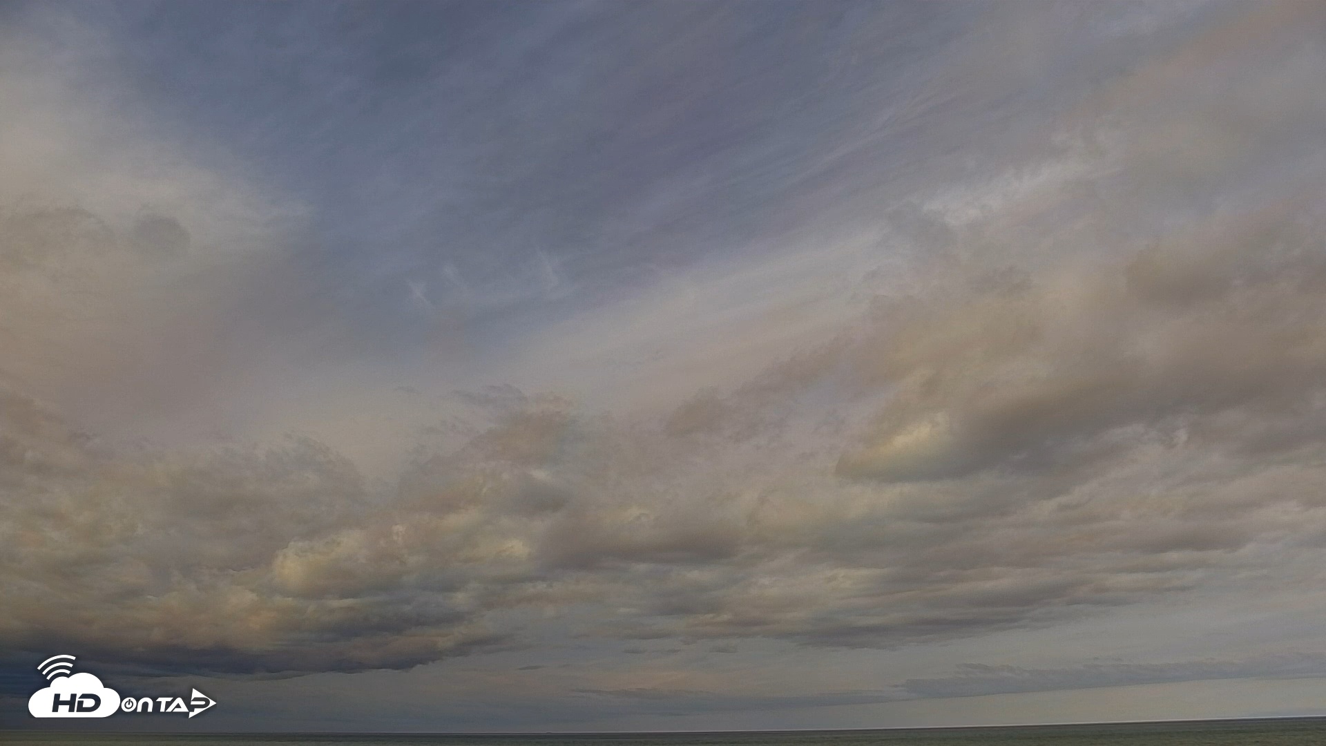 Snapshot of Sunset Bay Lake Erie New York Live Webcam taken Nov 18, 2025, 10:45am EST