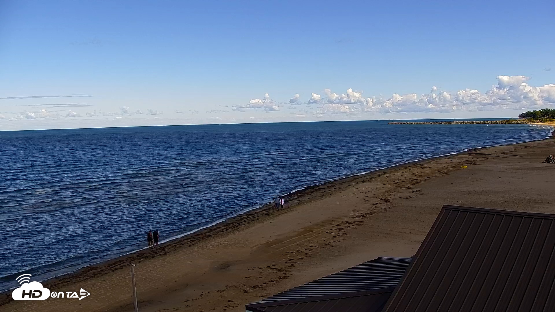 Snapshot of Sunset Bay Lake Erie New York Live Webcam taken Aug 30, 2025, 10:47am EDT