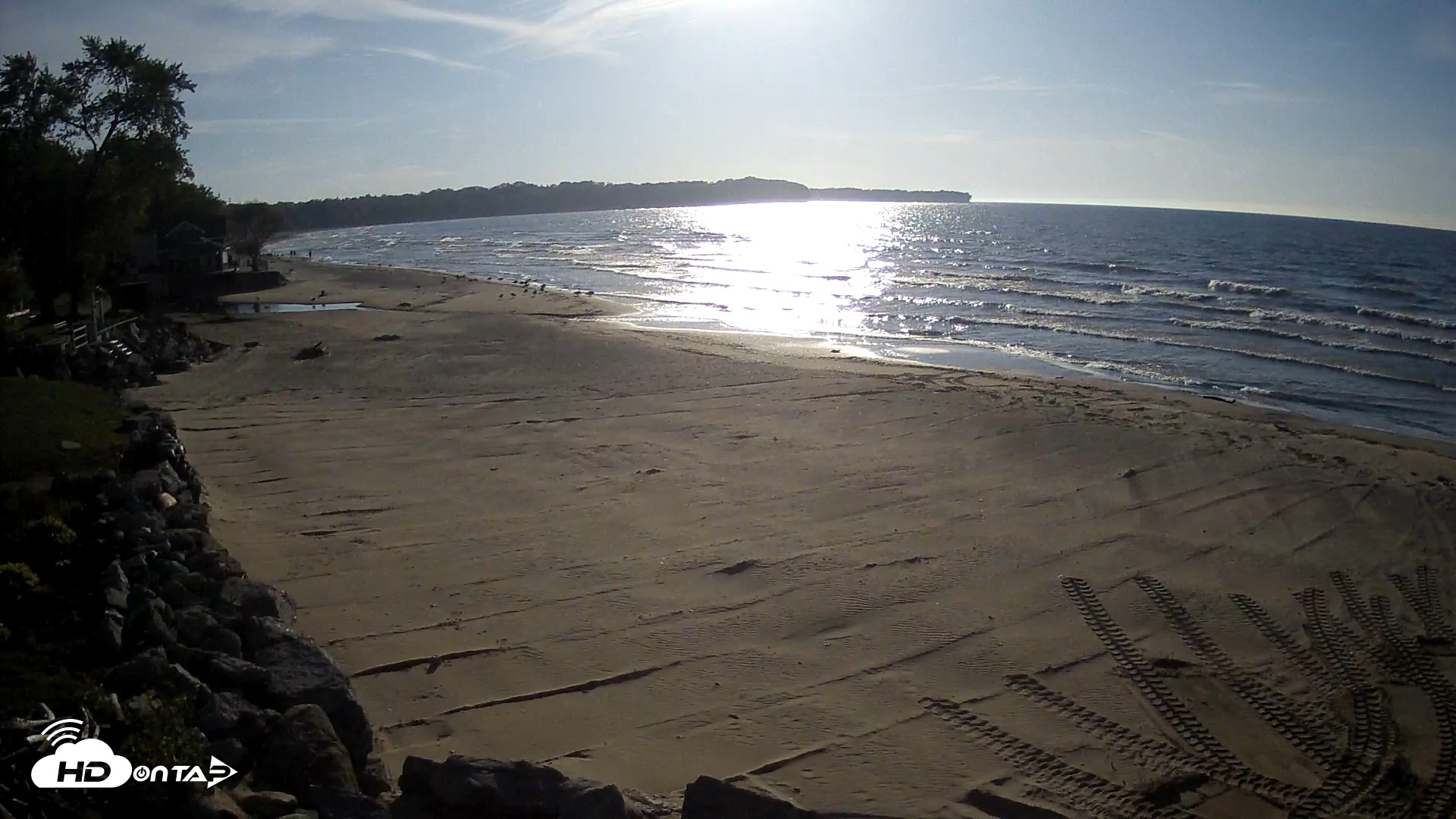 Snapshot of Sunset Bay Lake Erie New York Live Webcam taken Oct 12, 2026, 4:57pm EDT