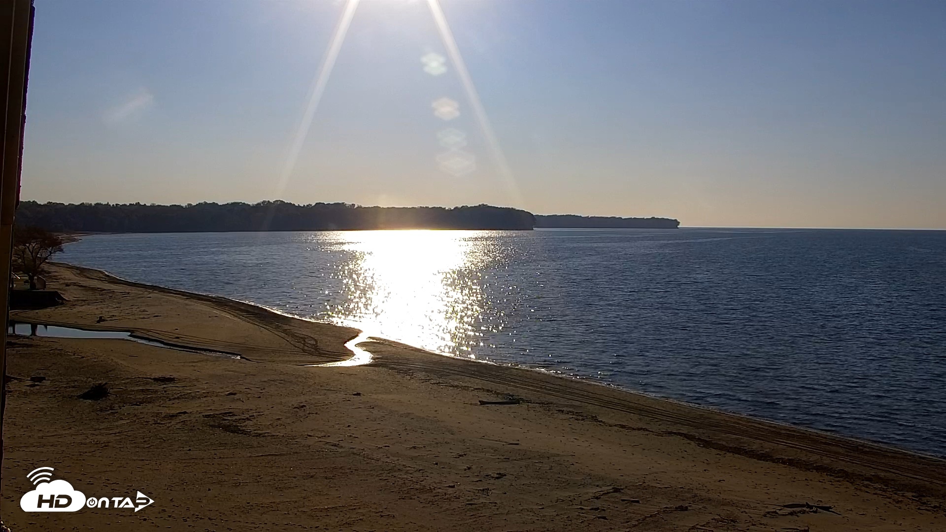 Snapshot of Sunset Bay Lake Erie New York Live Webcam taken Oct 22, 2026, 4:34pm EDT