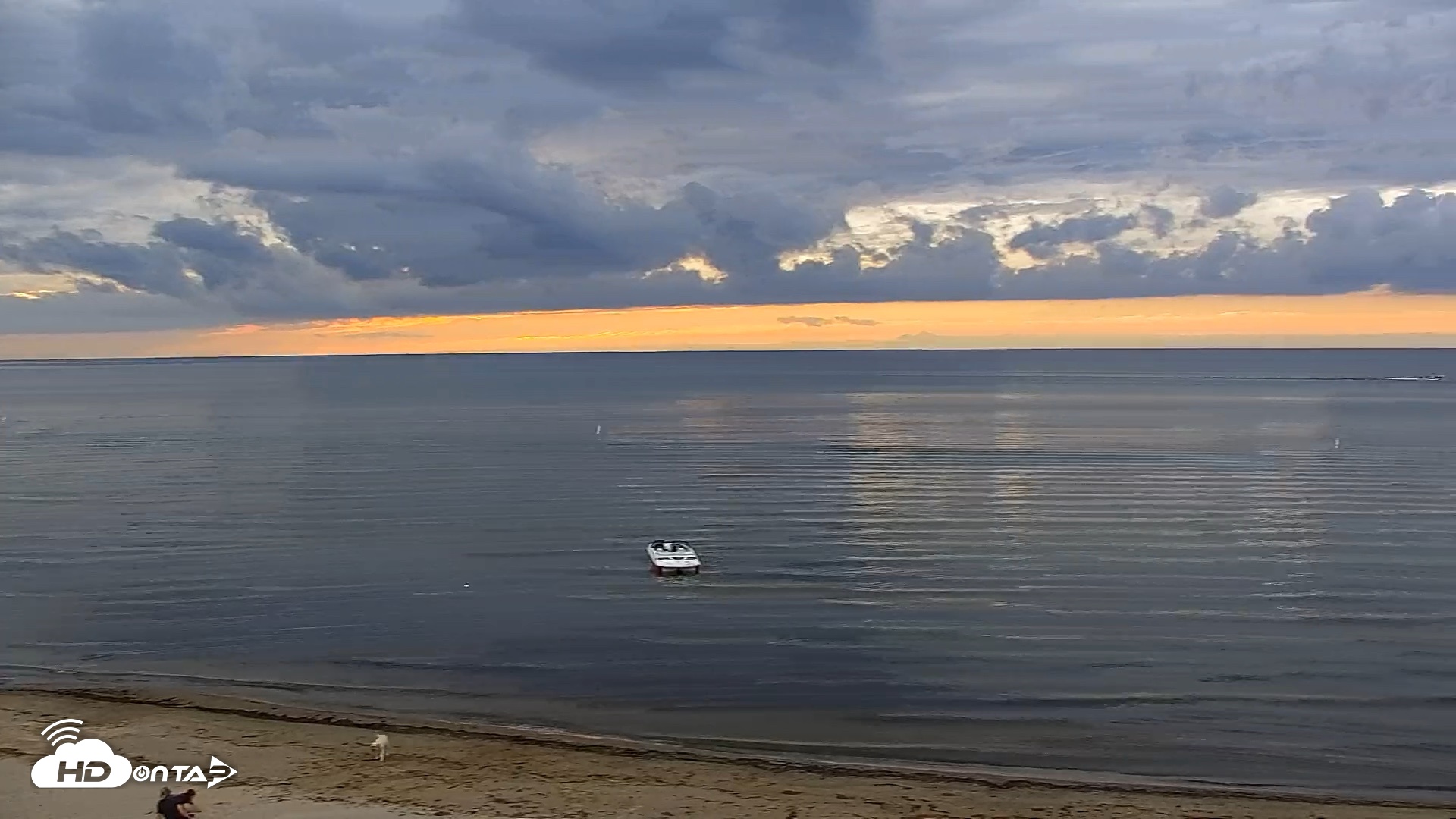 Snapshot of Sunset Bay Lake Erie New York Live Webcam taken Sep 12, 2026, 6:59pm EDT