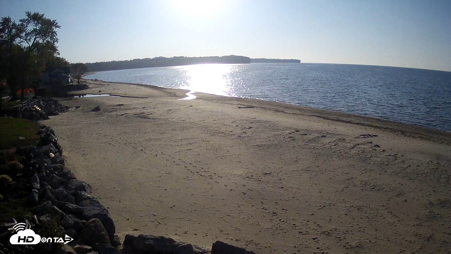 Snapshot of Sunset Bay Lake Erie New York Live Webcam taken Oct 22, 2026, 4:34pm EDT