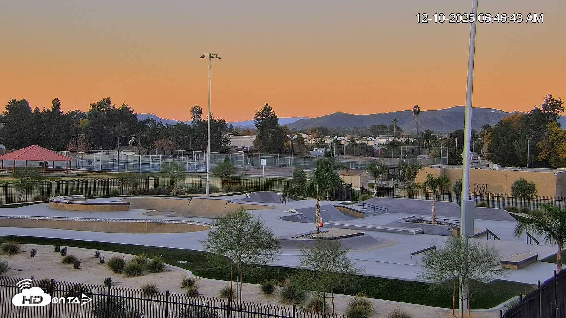 Snapshot of Hemet California Live Skate Park Webcam taken Dec 10, 2025, 6:47am PST