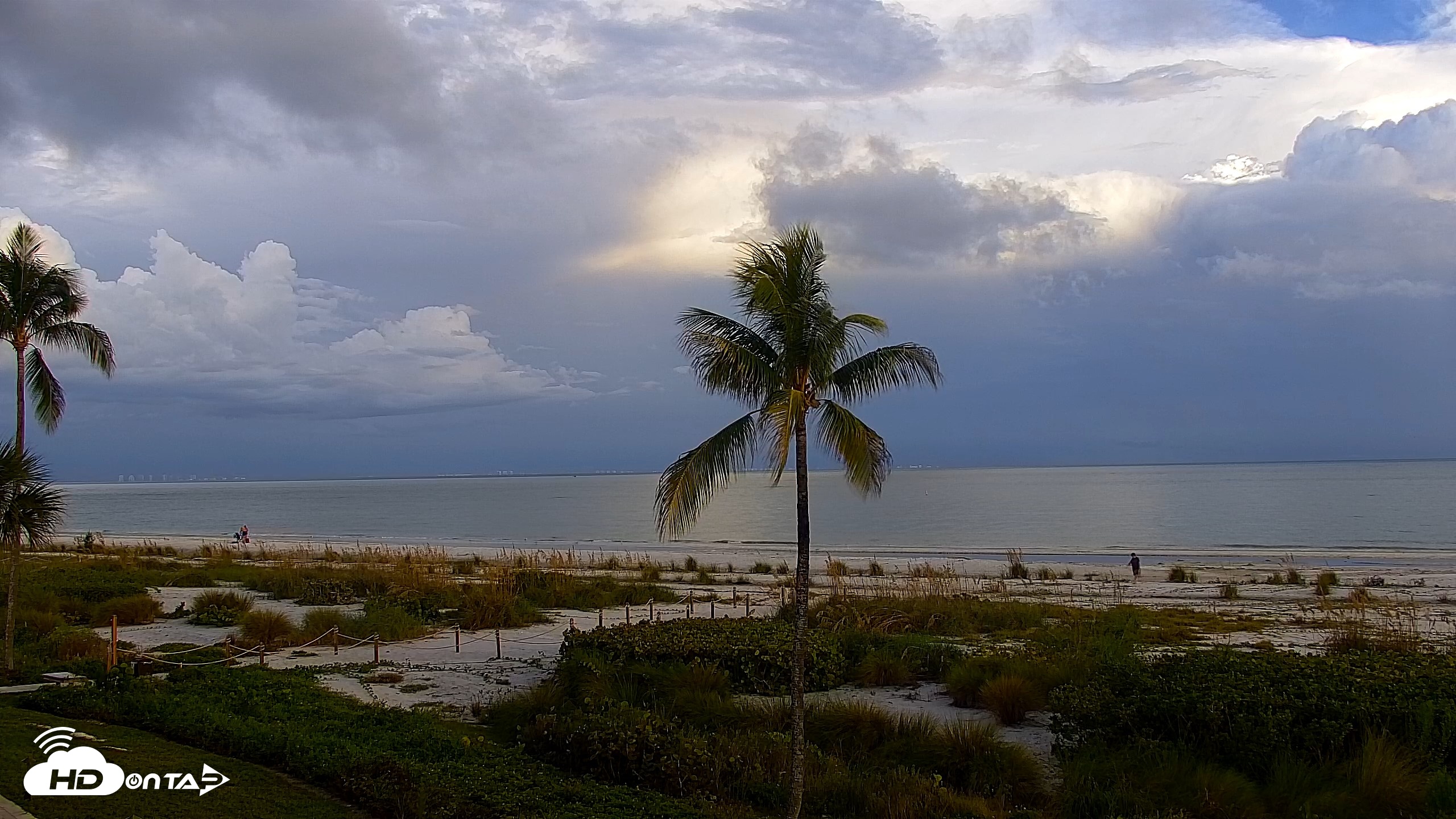 Snapshot of Sanibel Island Florida Live Beach Webcam taken Oct 16, 2026, 6:24pm EDT