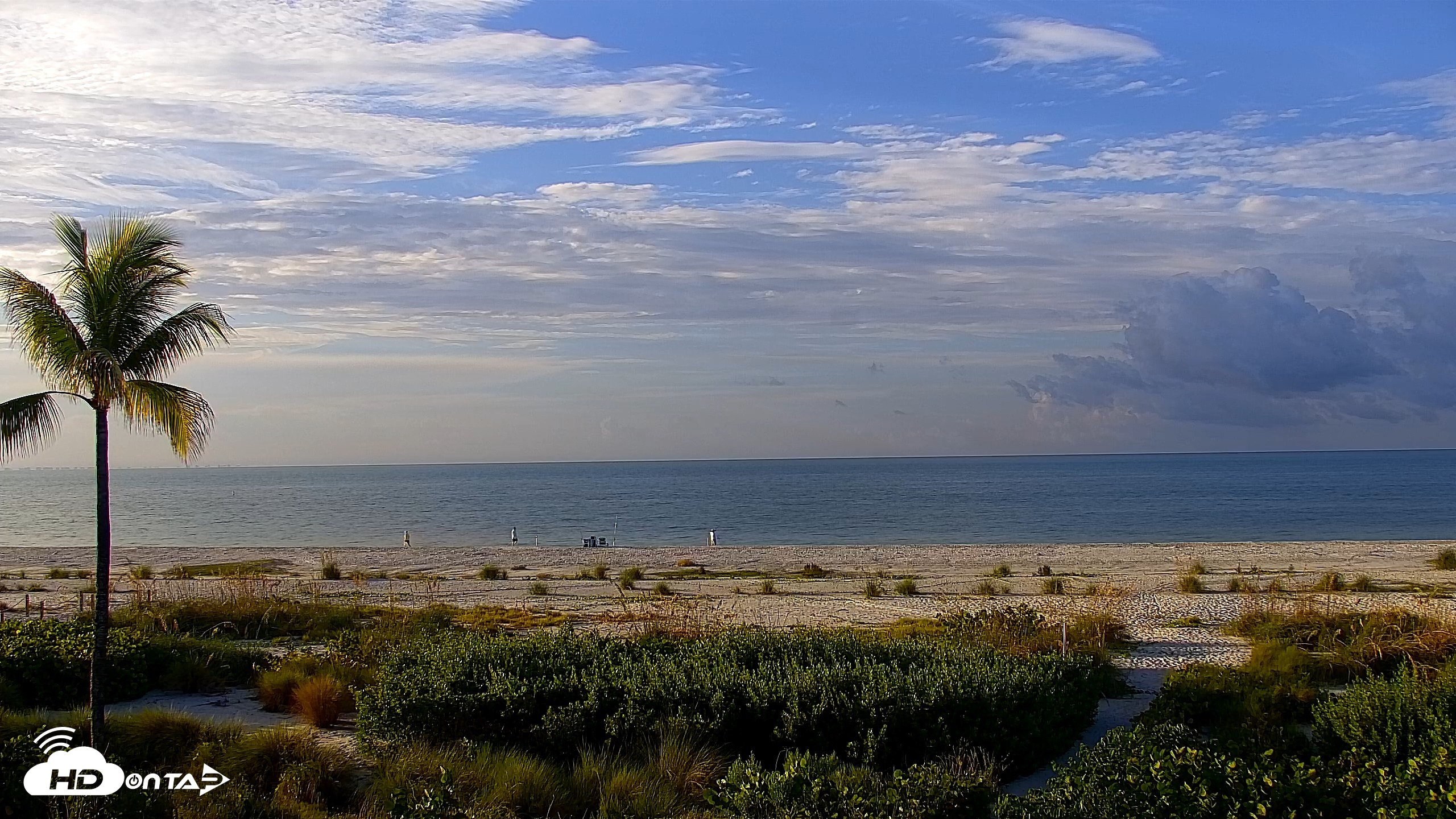 Snapshot of Sanibel Island Florida Live Beach Webcam taken Aug 24, 2026, 8:00am EDT