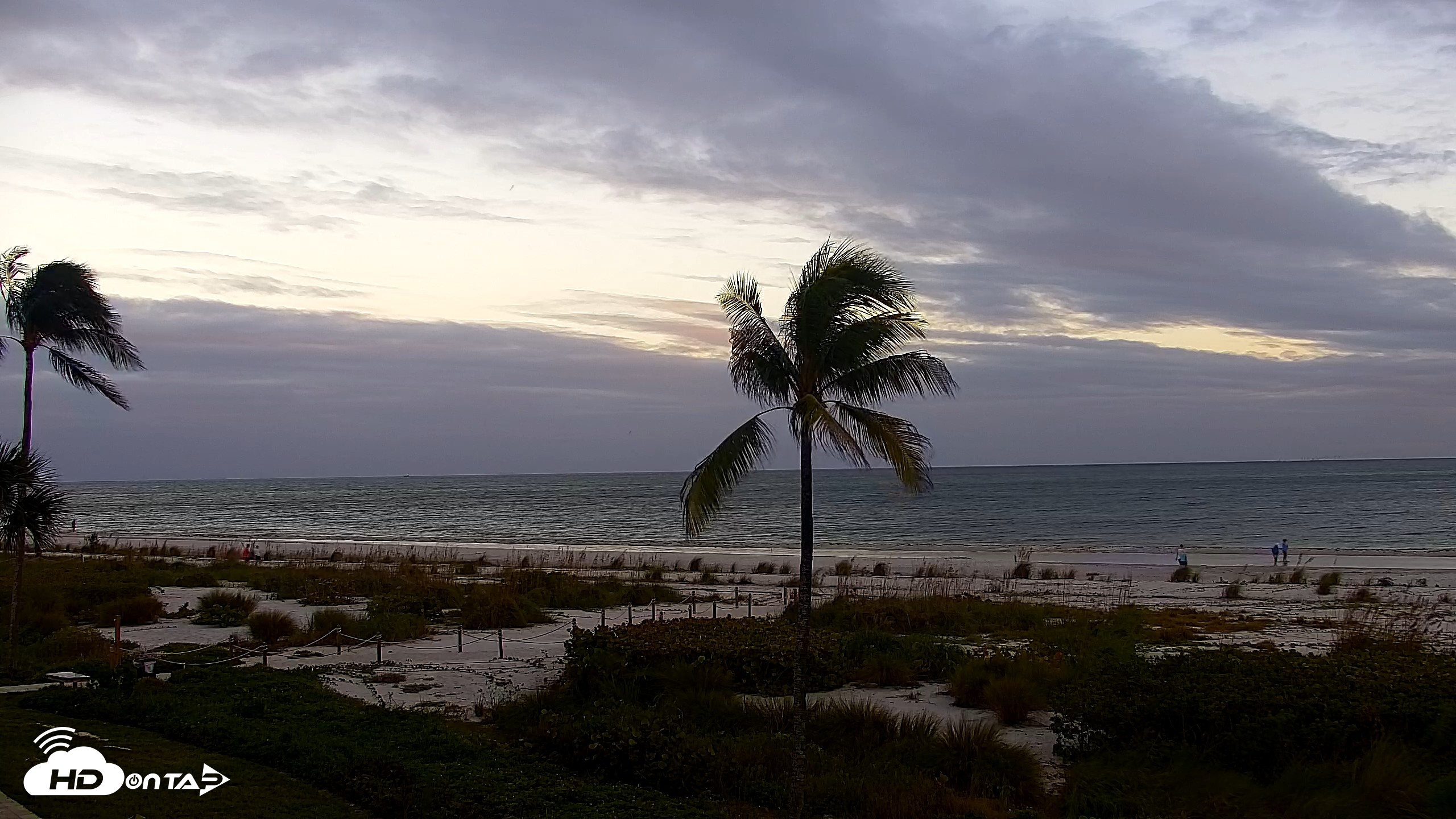 Snapshot of Sanibel Island Florida Live Beach Webcam taken Oct 27, 2026, 6:42pm EDT