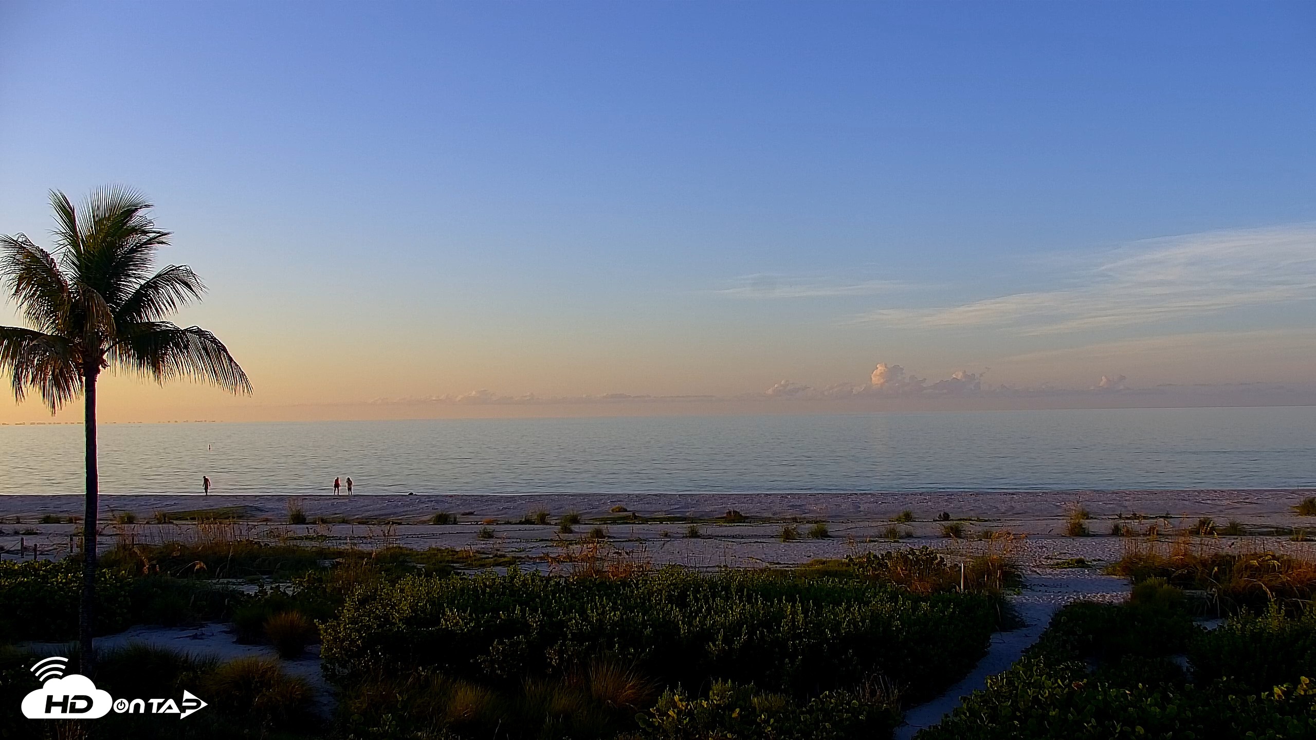 Snapshot of Sanibel Island Florida Live Beach Webcam taken Aug 12, 2026, 7:20am EDT