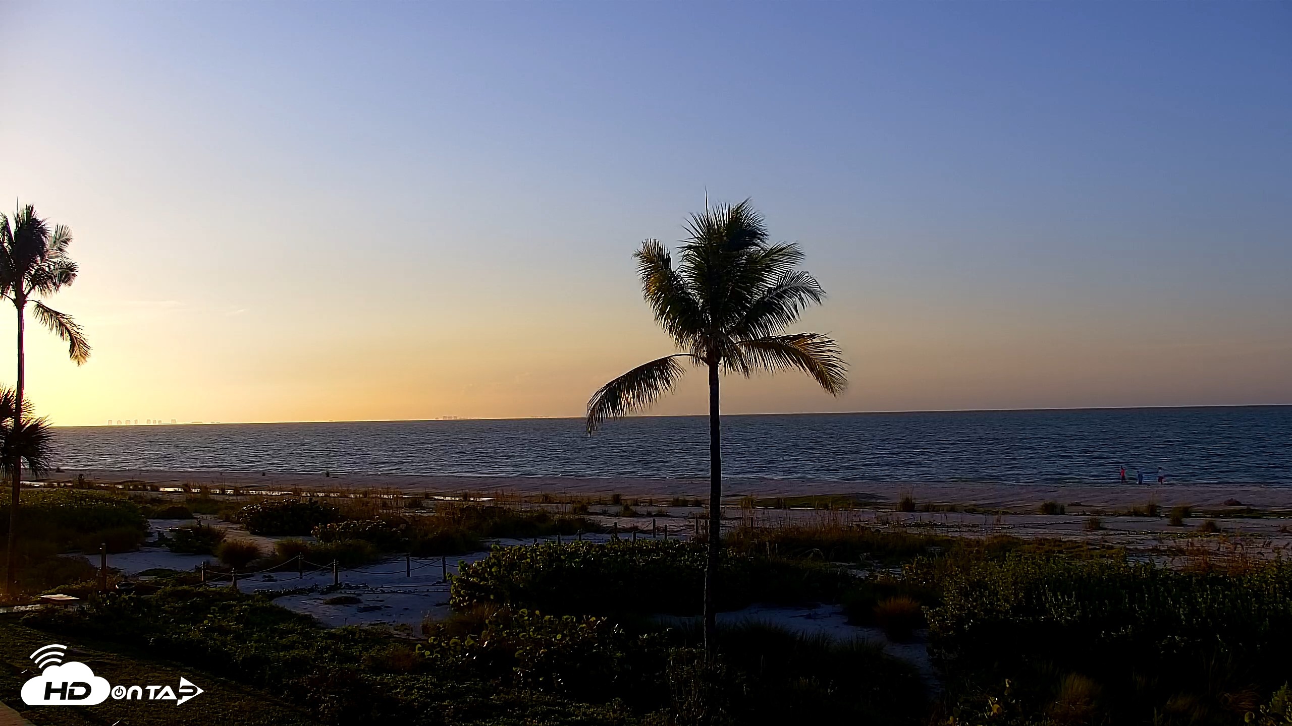 Snapshot of Sanibel Island Florida Live Beach Webcam taken Sep 15, 2026, 7:37am EDT