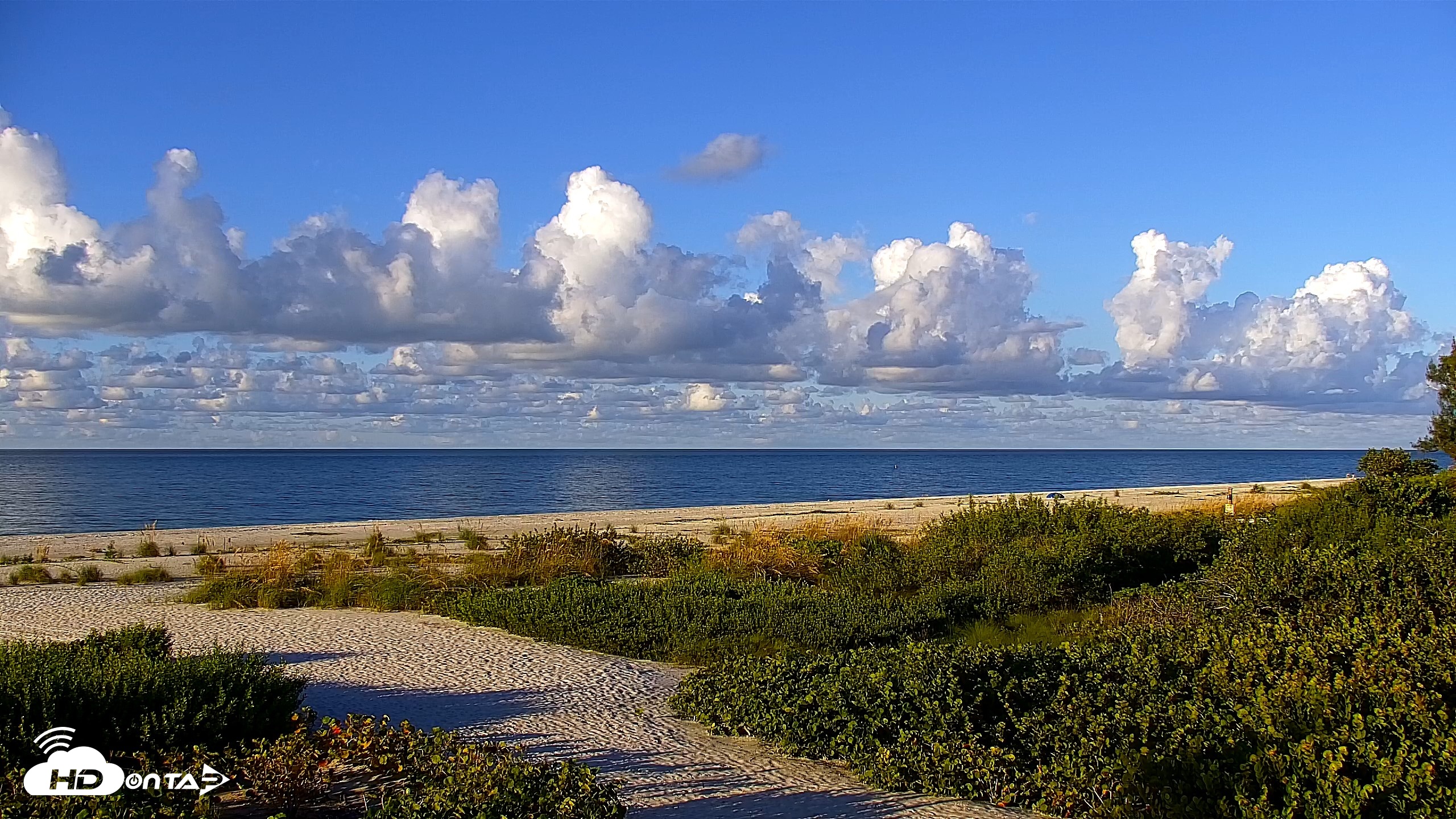 Snapshot of Sanibel Island Florida Live Beach Webcam taken Sep 7, 2026, 8:04am EDT
