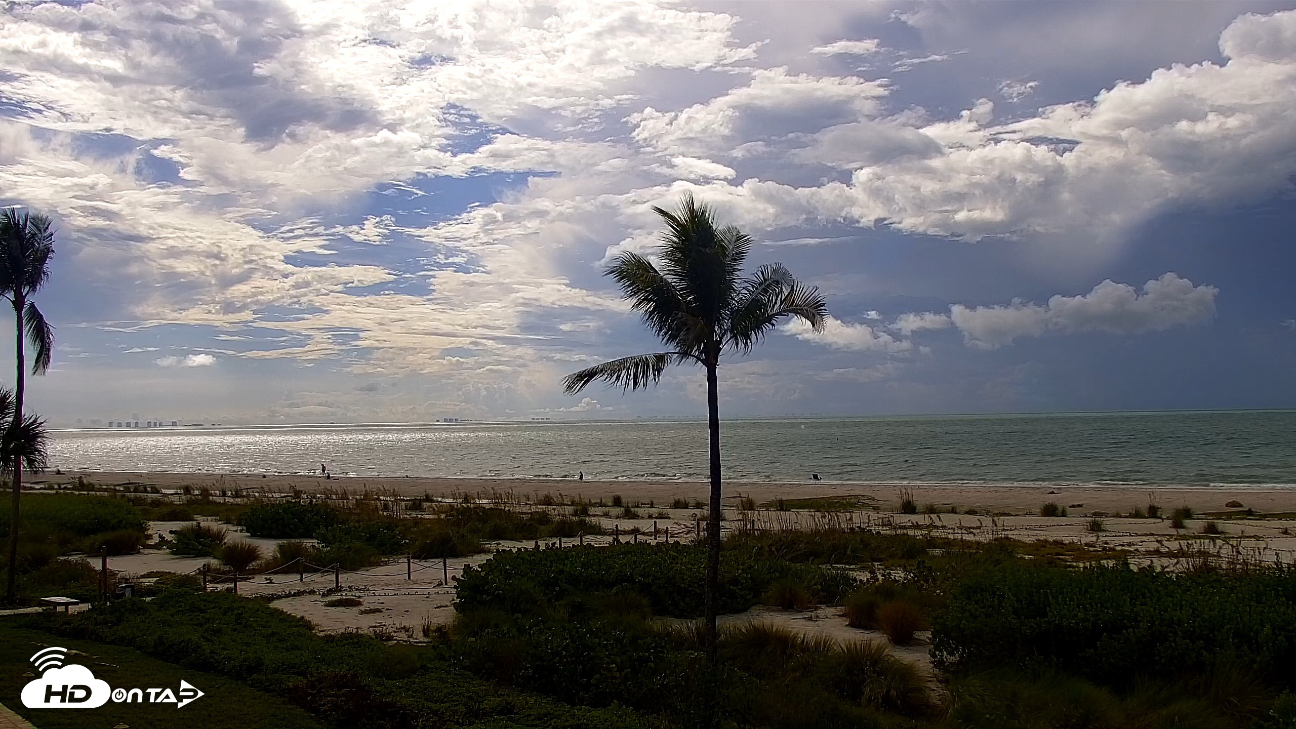 Snapshot of Sanibel Island Florida Live Beach Webcam taken Sep 3, 2026, 10:13am EDT