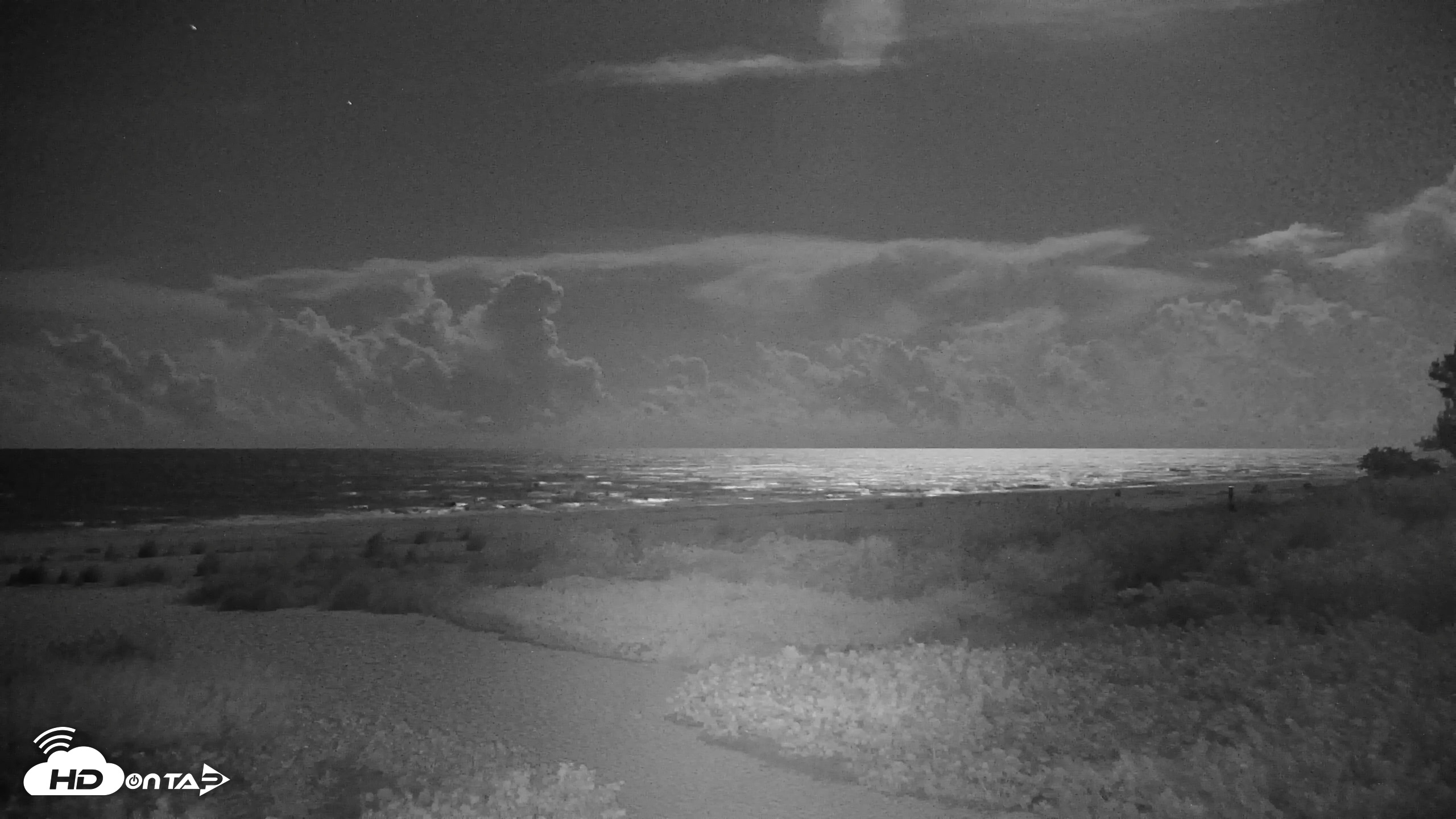 Snapshot of Sanibel Island Florida Live Beach Webcam taken Aug 27, 2026, 3:12am EDT