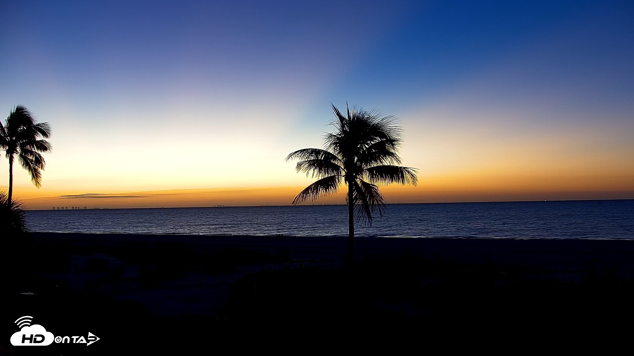 Snapshot of Sanibel Island Florida Live Beach Webcam taken Dec 22, 2025, 6:49am EST