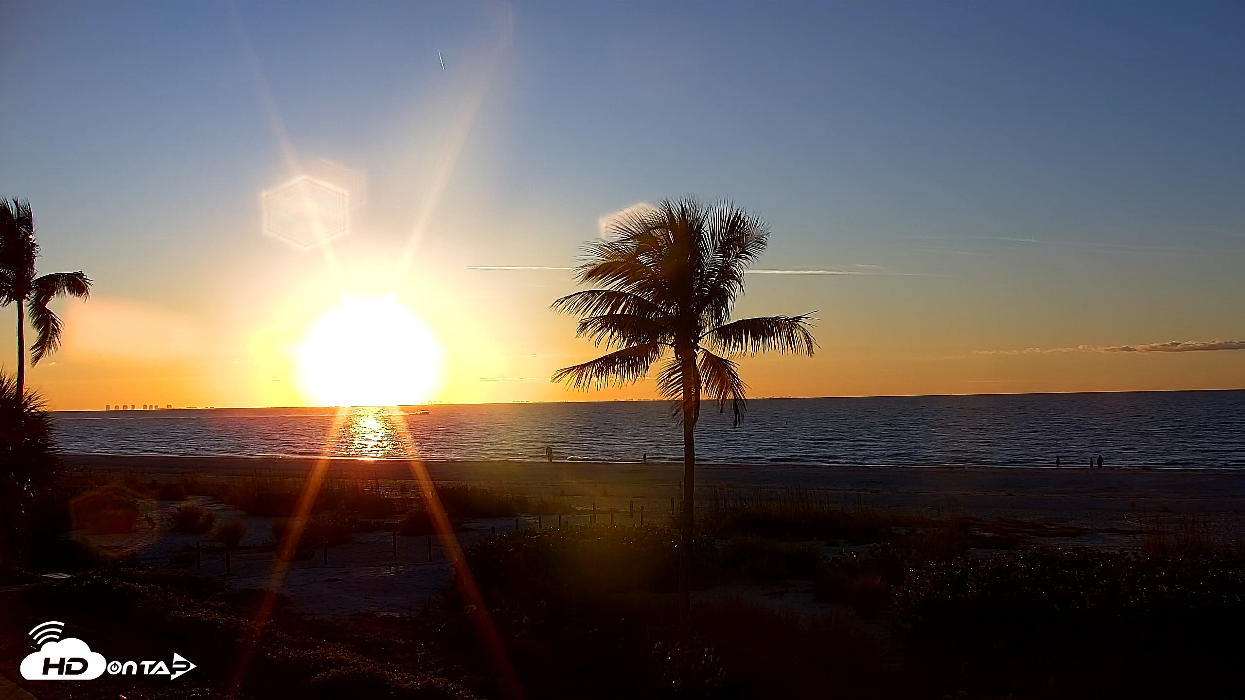 Snapshot of Sanibel Island Florida Live Beach Webcam taken Jan 3, 2026, 7:31am EST