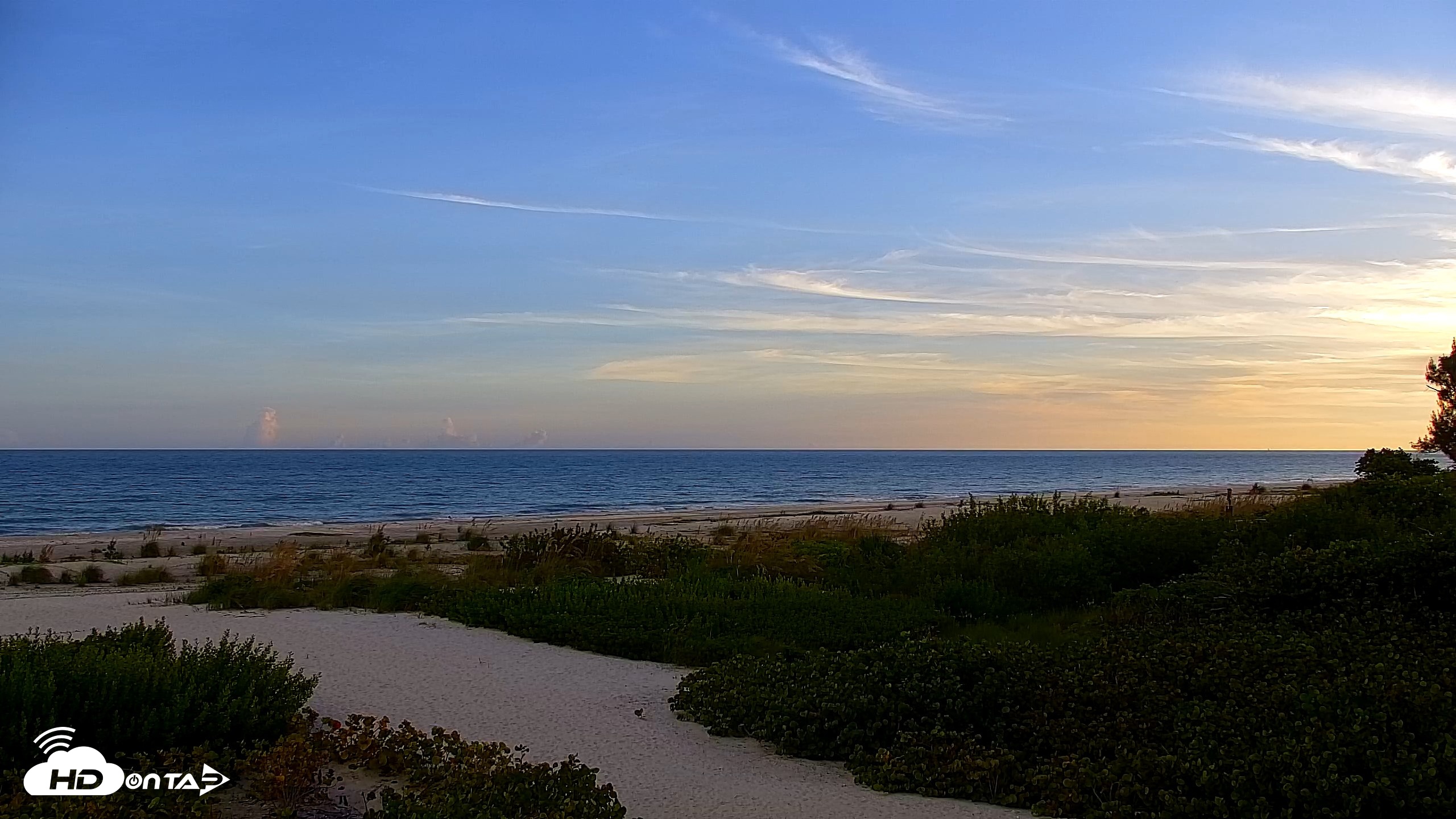 Snapshot of Sanibel Island Florida Live Beach Webcam taken Oct 4, 2026, 6:48pm EDT